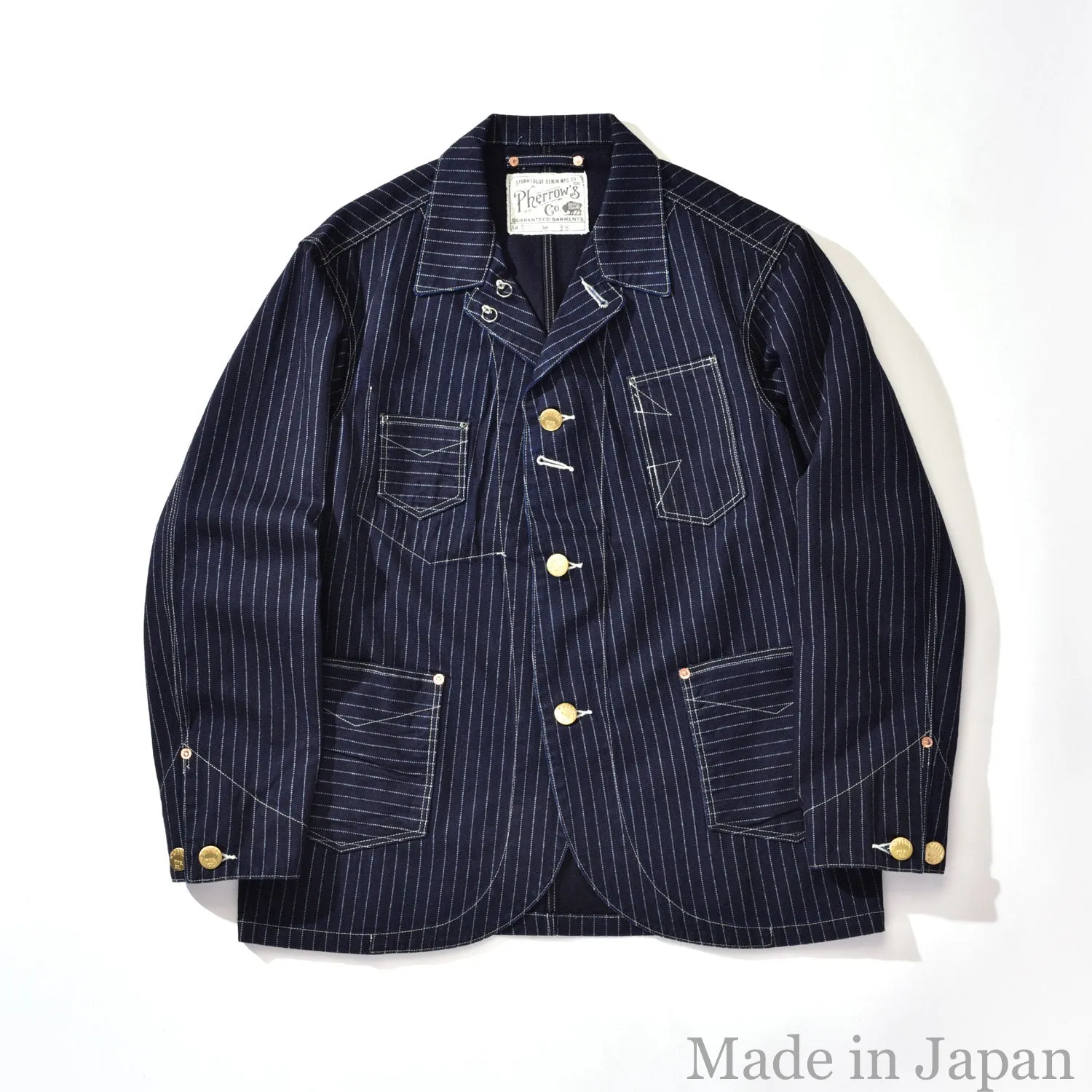 555CA Taped Seam Technology Commuter Friendly Look