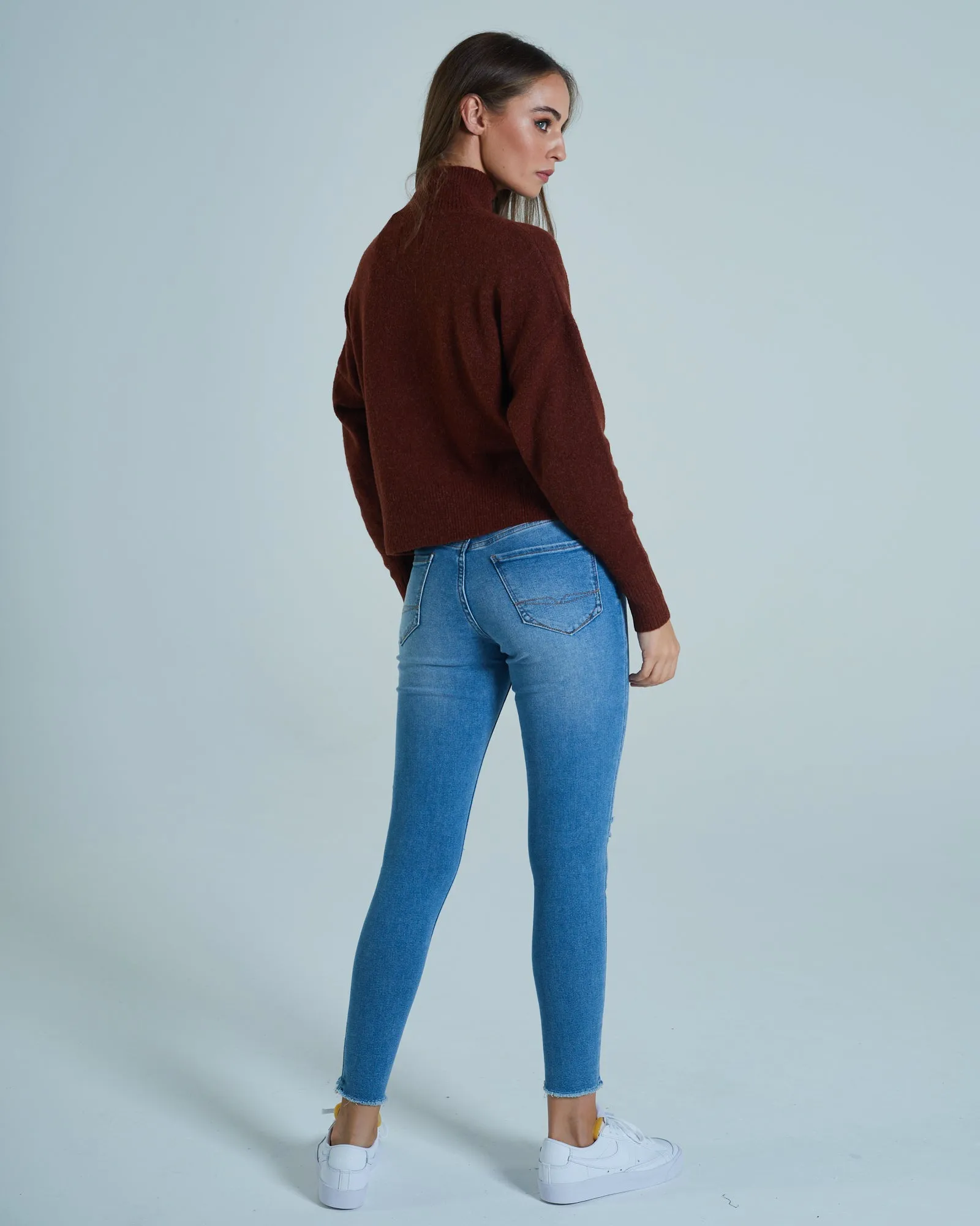 DoubleLayered Collar Anti Snag Fabric Amelie Knit Toffee Apple