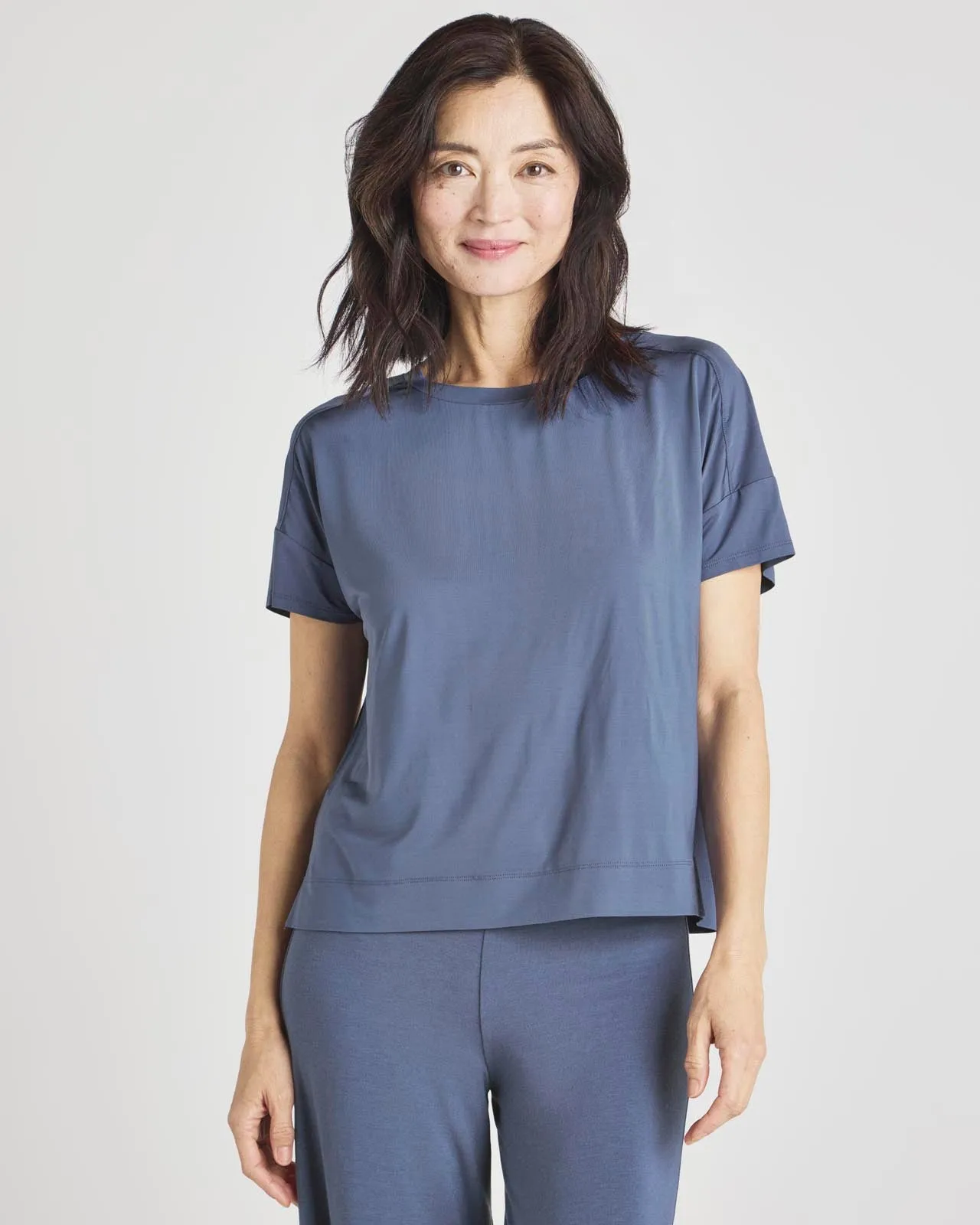 Charmeuse LYR Short Sleeve Tee Fuzz Free Surface