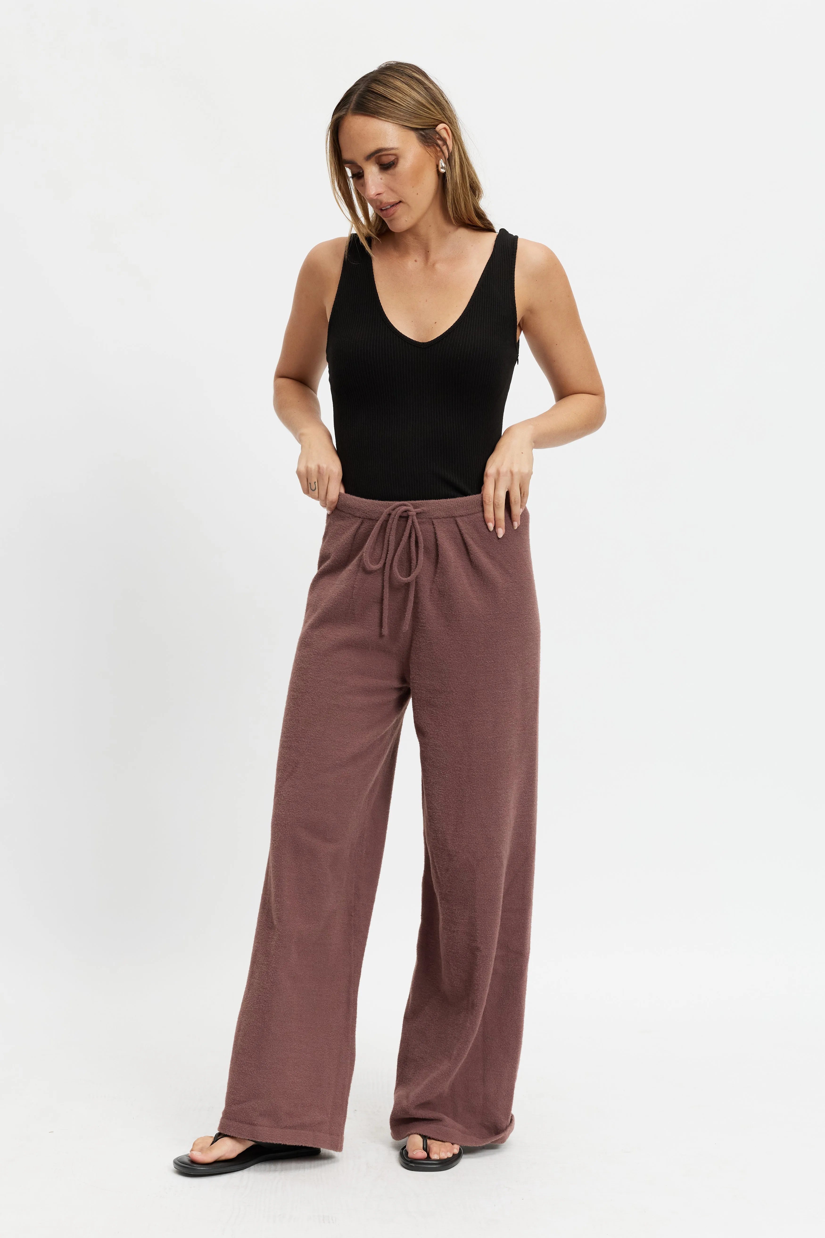 Augustine Pleated Knit Pant - Plum Relaxed Silhouette