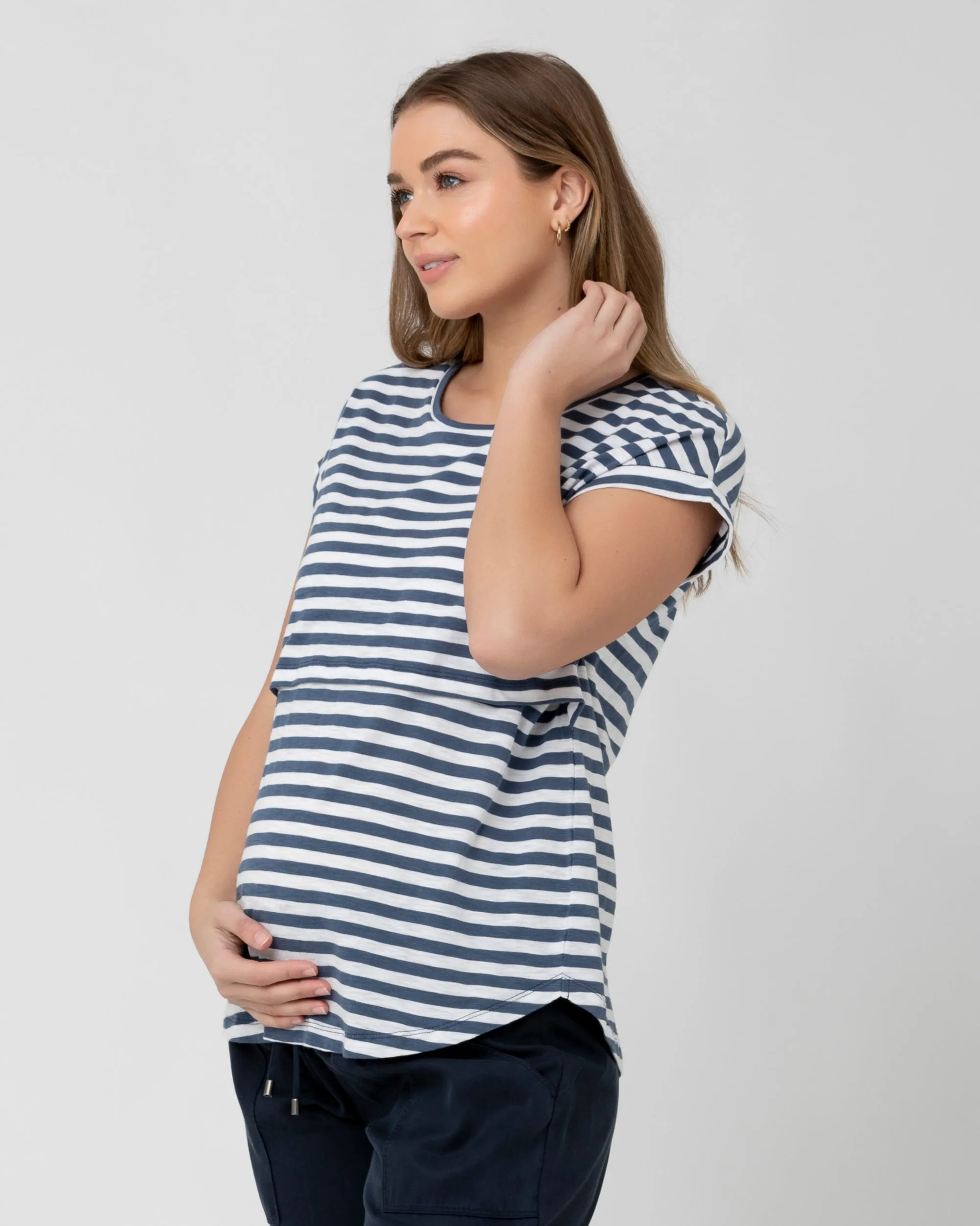 Lionel Nursing Tee Washed Indigo / White gentle touch