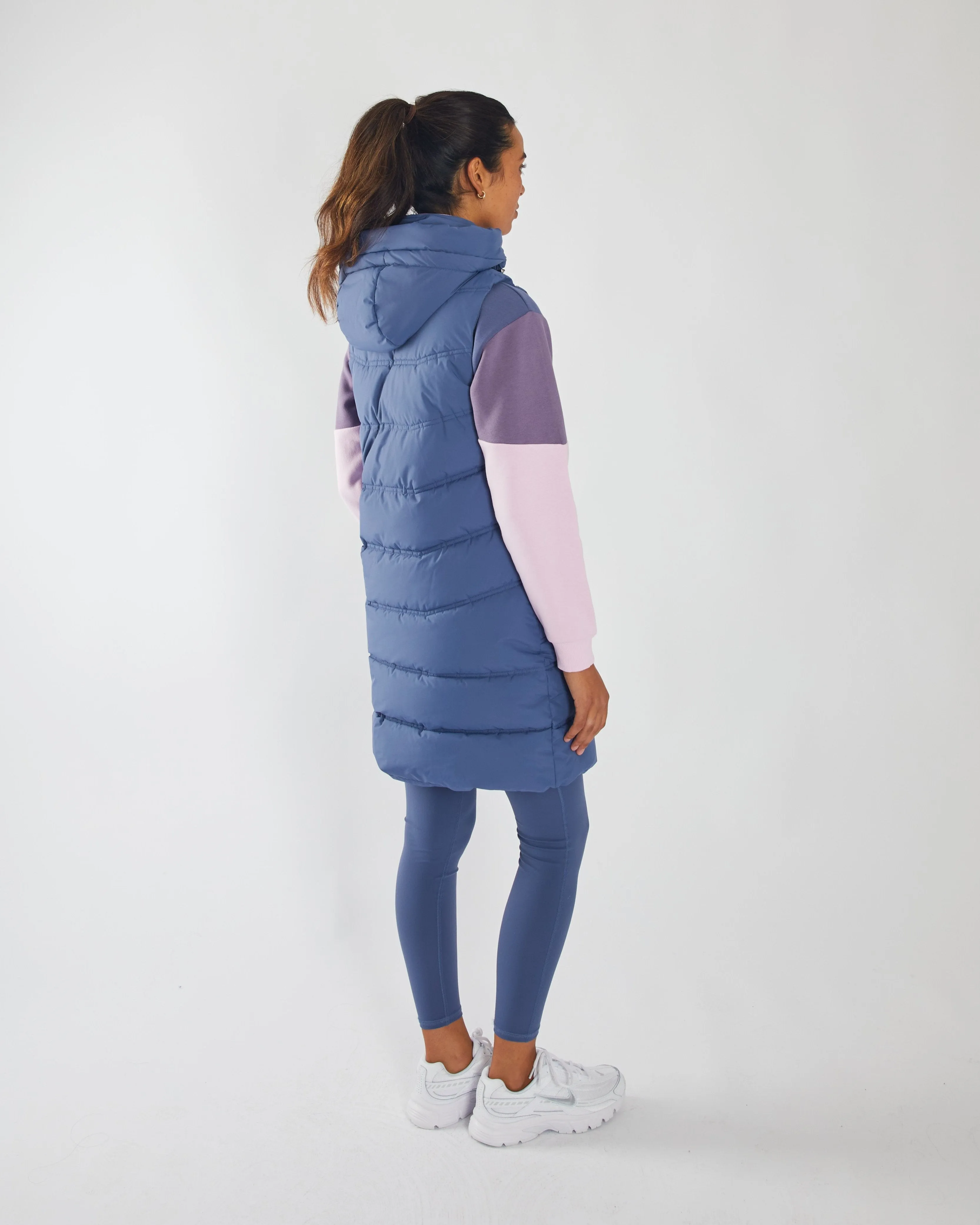 Bena Gilet Warm Blue High Neck Flexible Hood Design