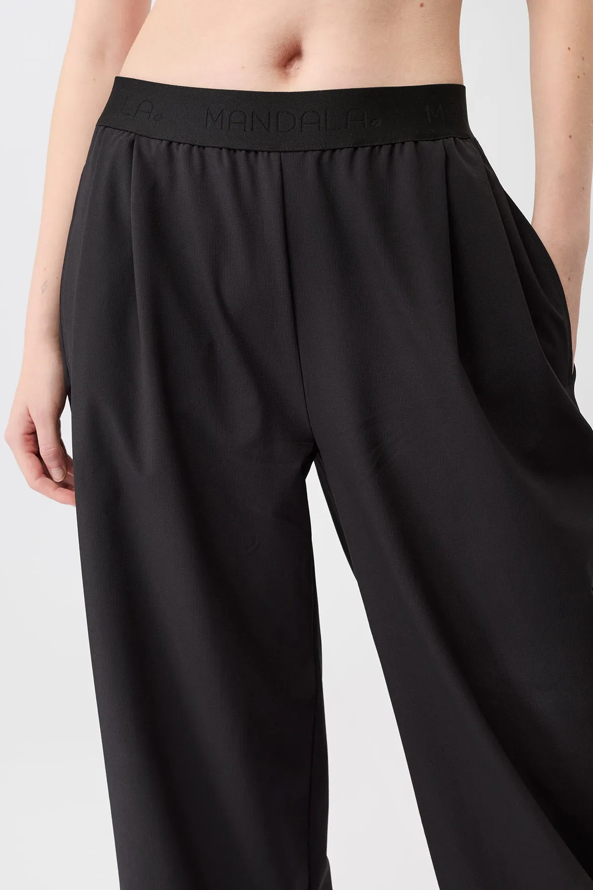 Casual Layer All Day Long Pants - Black