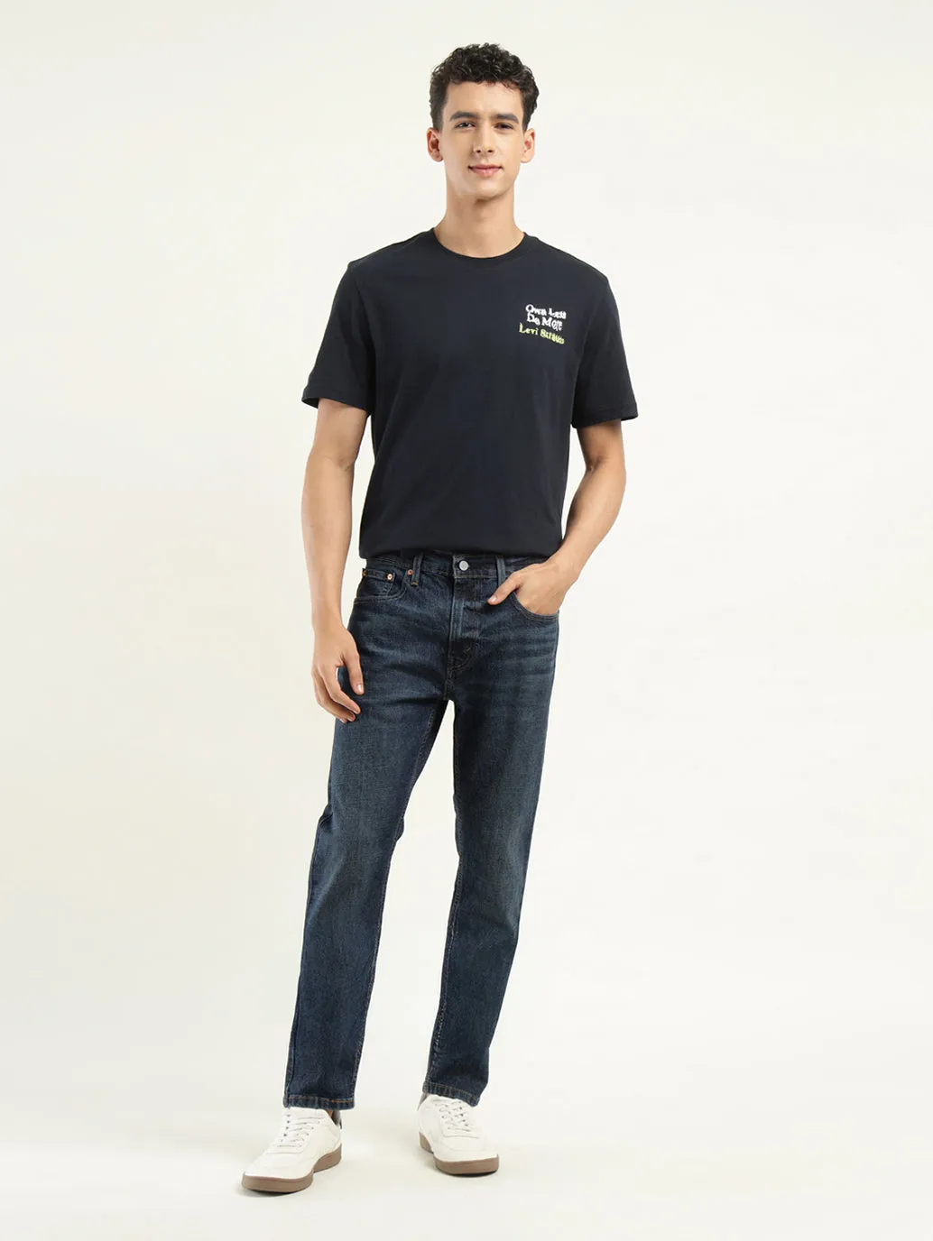 Articulated Knee Shape Men's 512 Indigo Slim Tapered Fit Mid Rise Jeans