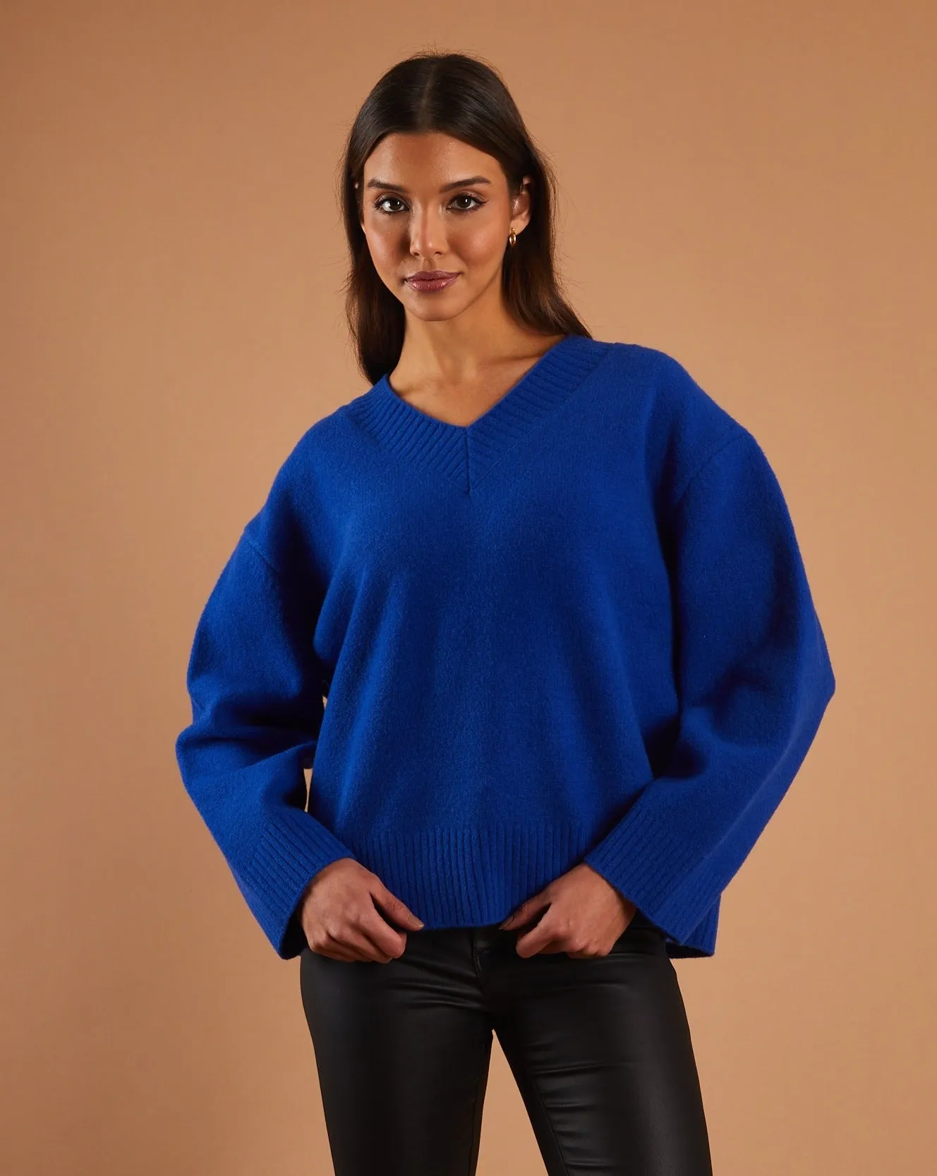 Hypoallergenic Yarn Timeless Pick Atalie Knit Bold Blue