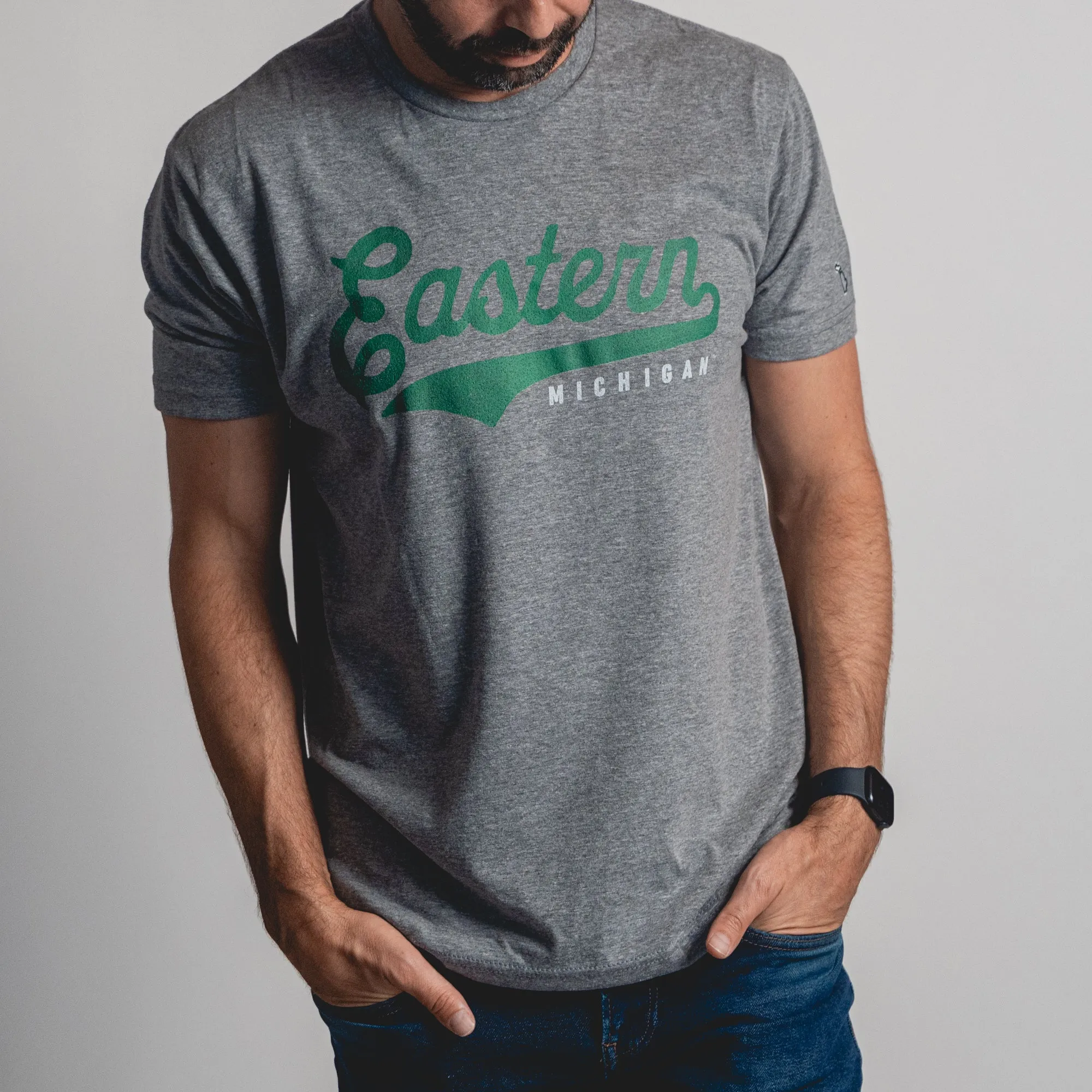 EMU - SCRIPT (UNISEX) Soft Layer Chill Design