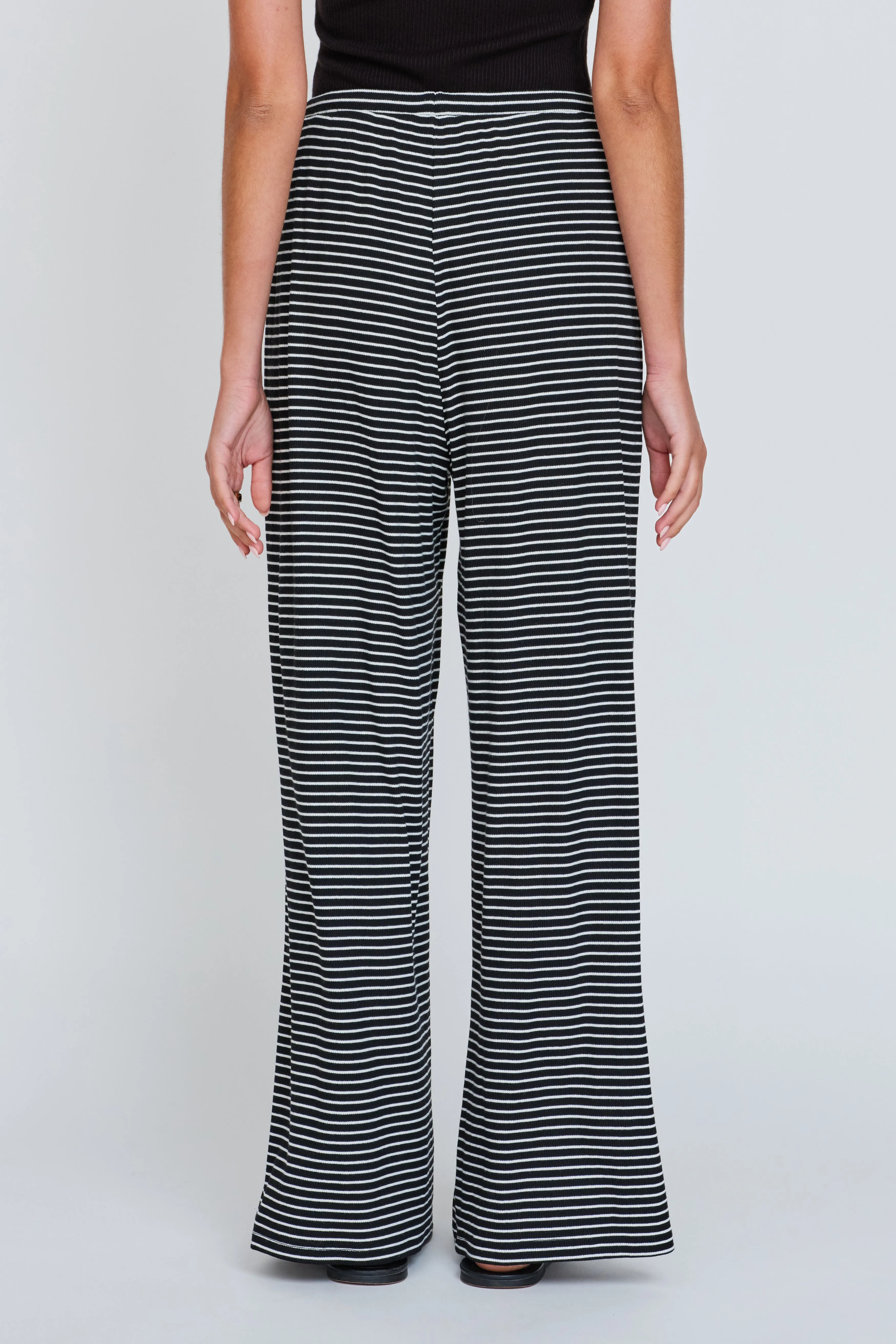 Breathable mesh Ultra Soft Ivy 2.0 Stripe Wide Leg Pant - Black / White