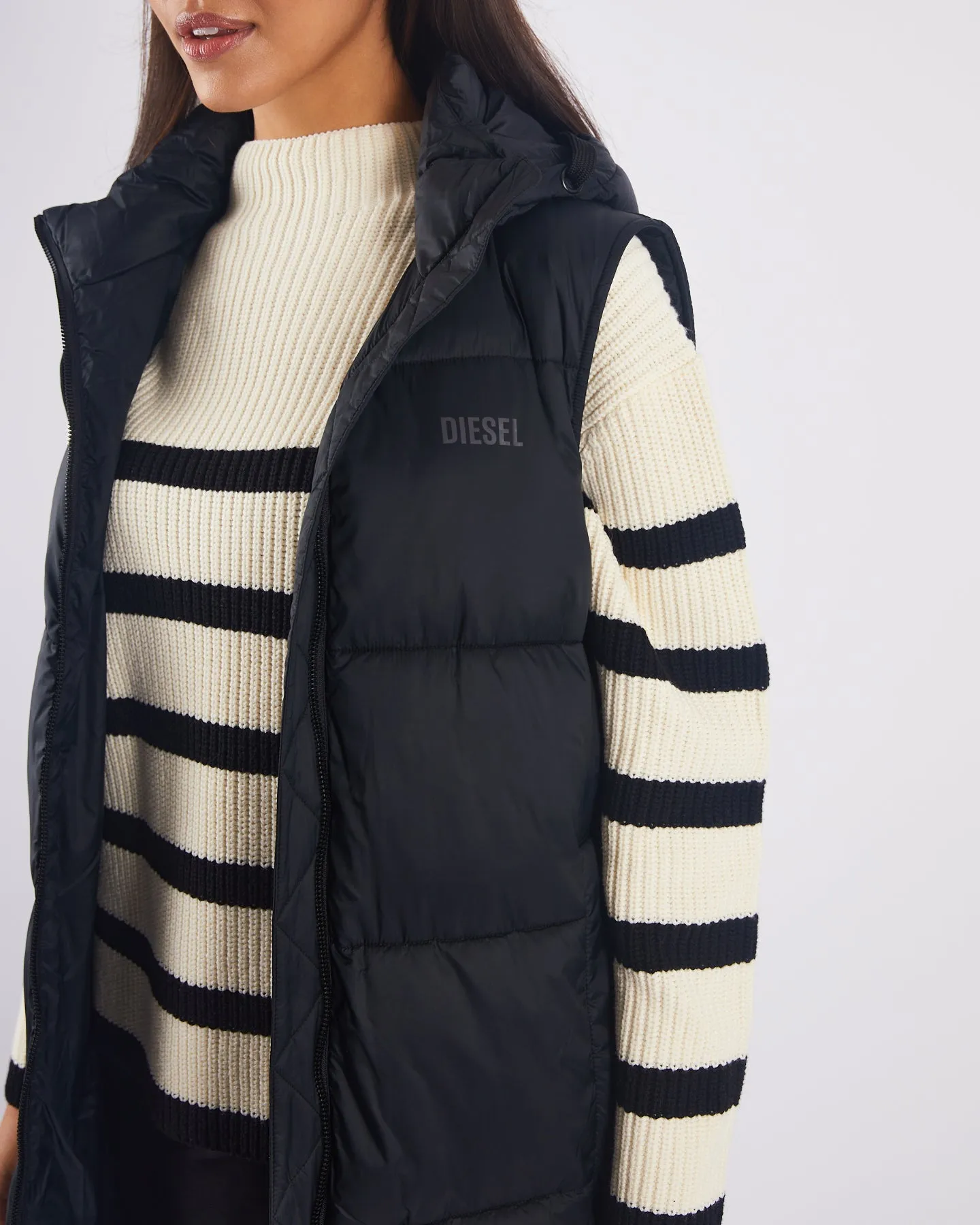 Simple Layers Odor Control Treatment Faye Gilet Black