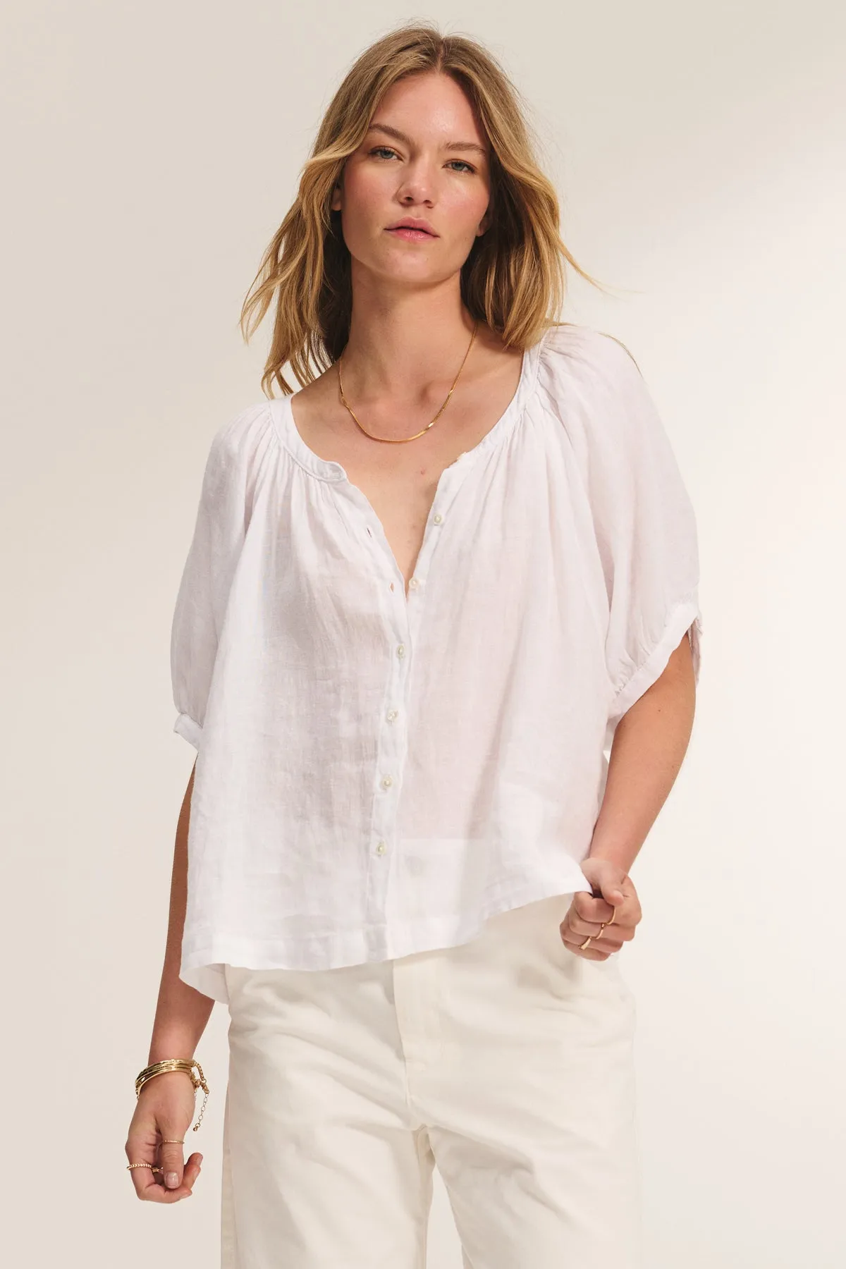 Winter Retreat High-Quality Craftsmanship JAIMI LINEN TOP