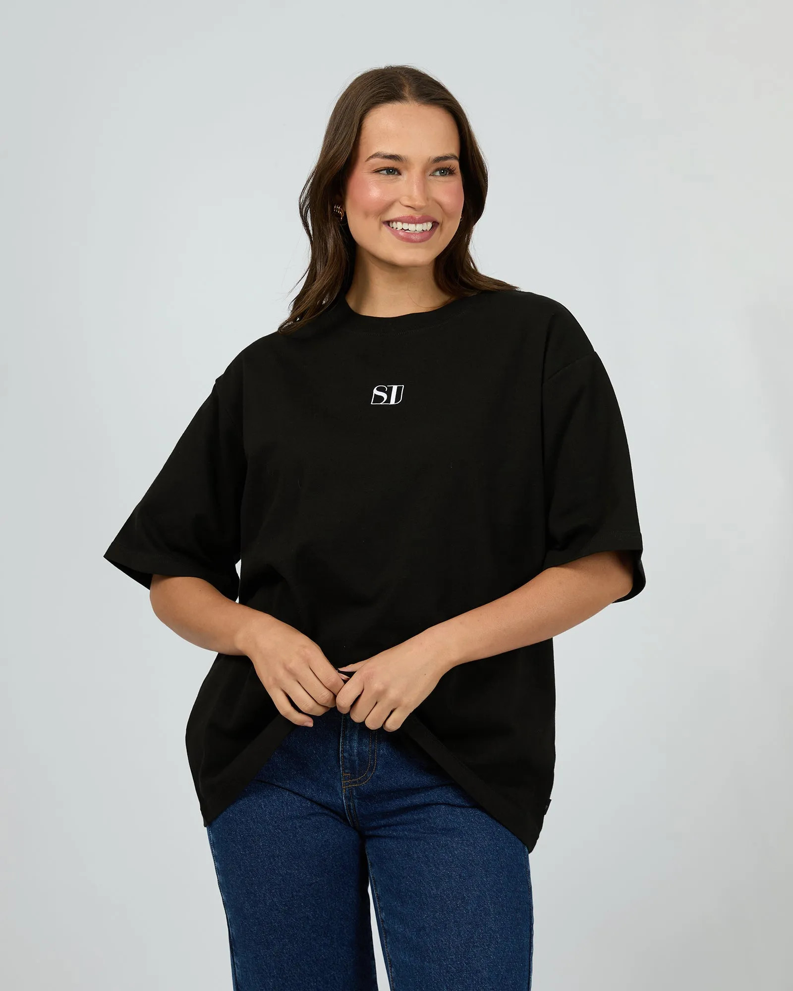 Silent Luxe Tee Black Everyday Trend