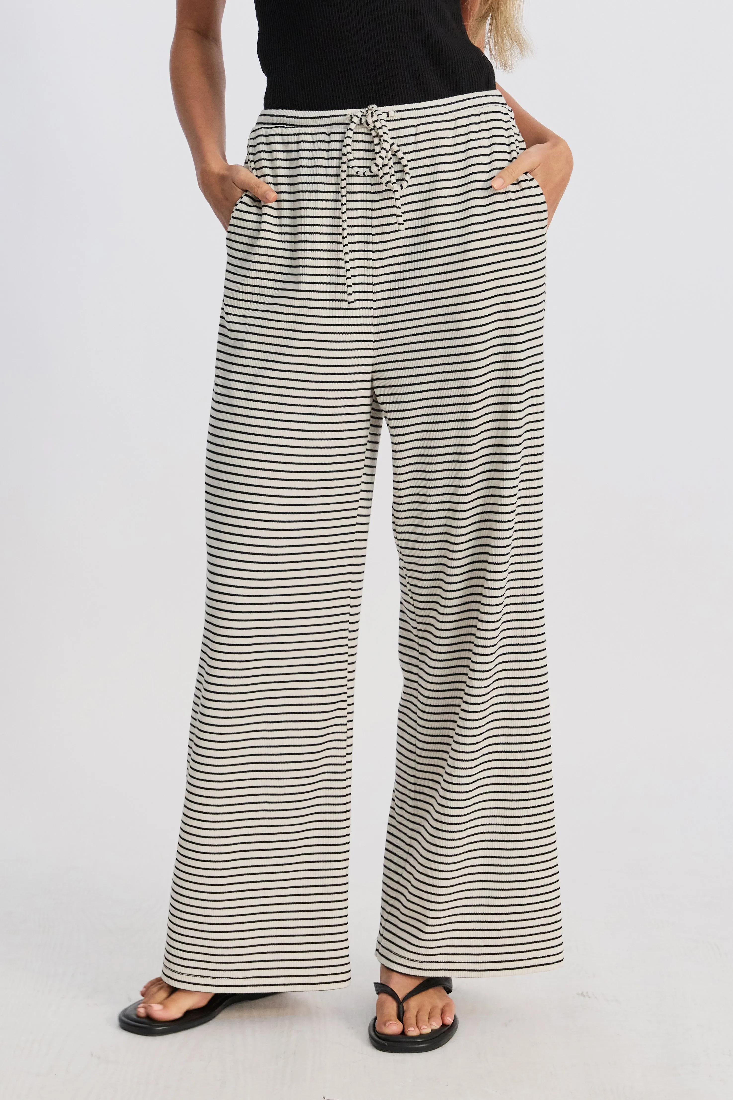 Ivy Stripe Wide Leg Pants - Cream Marle / Black ruched sides