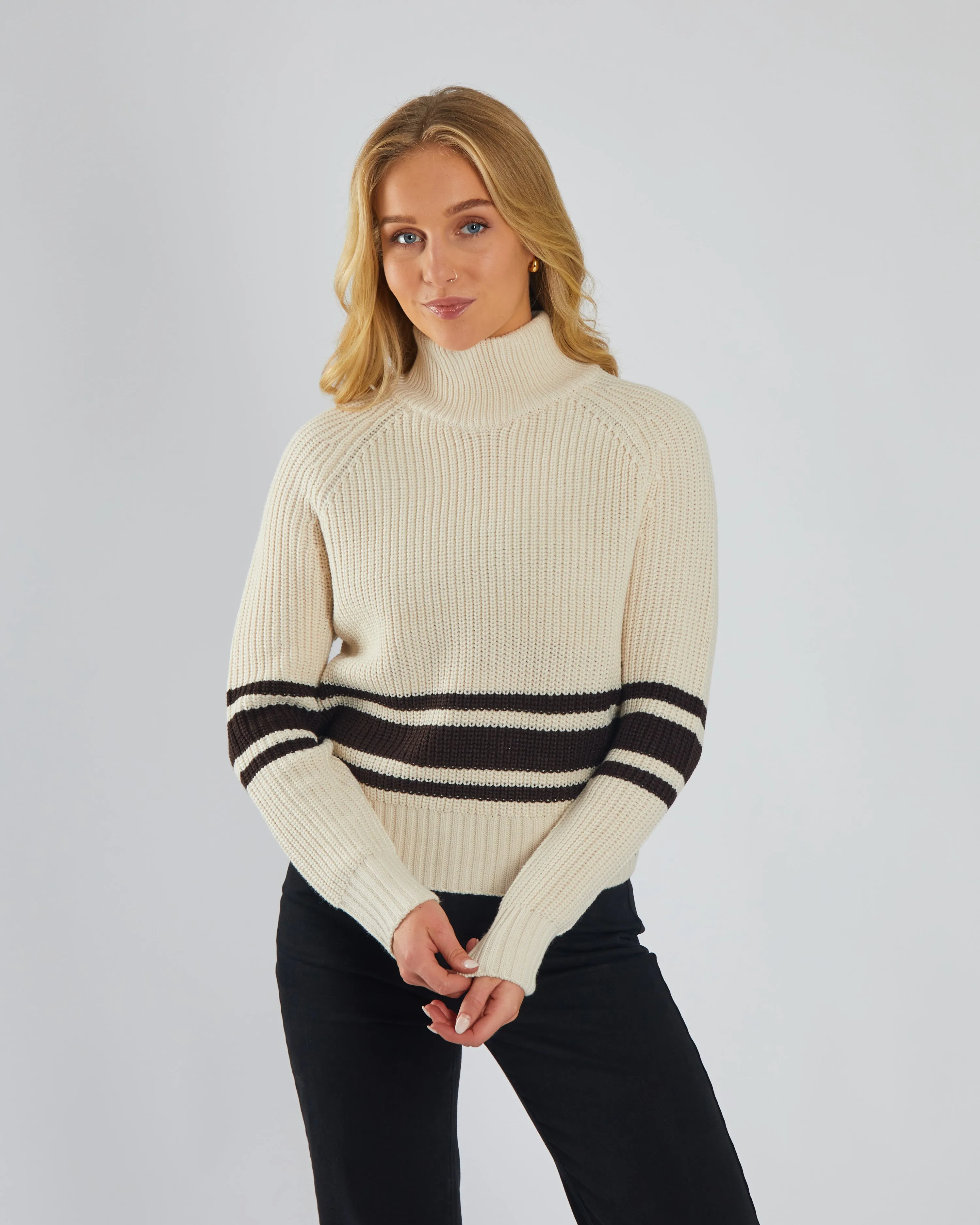 Travel Ready Closet Essential Millie Knit Stone White