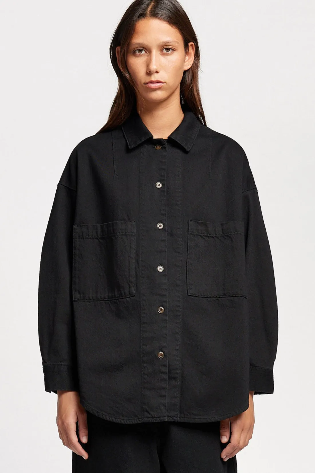 Lightweight Layer Region Denim Shirt Black