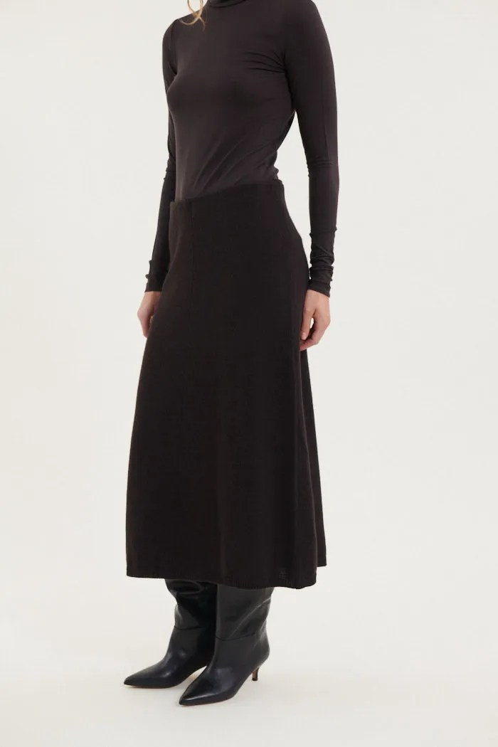 Lise 3/4 Skirt - Chocolate torte Functional Drape Street Layer