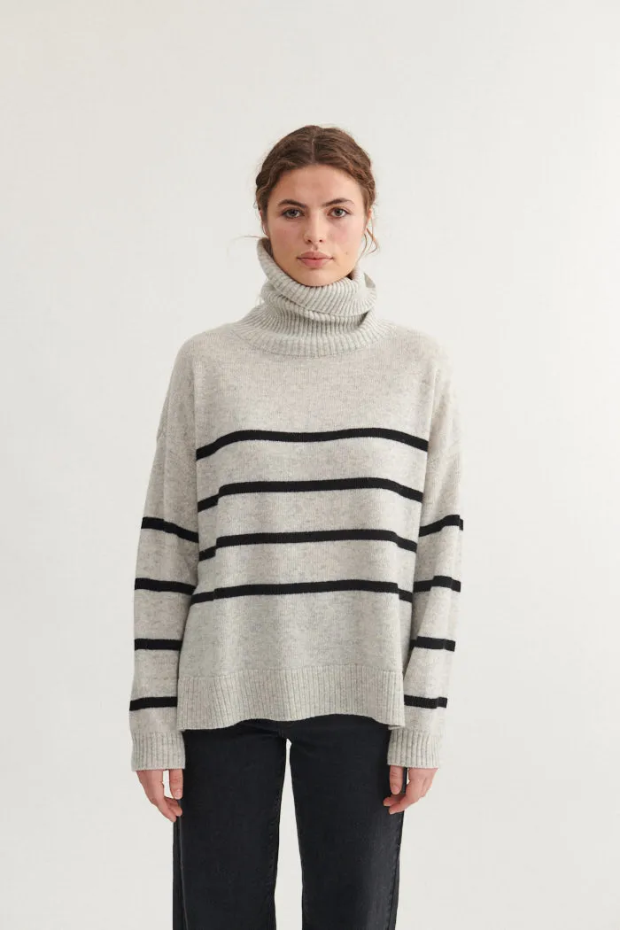 Tencel Blend Material Lise Striped T-Neck - Light Grey Mel.