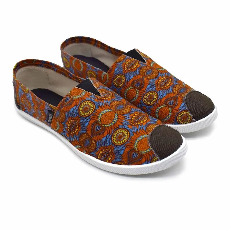 Dynamic Support System ZipUp Emmy Chapisha Canvas Shoes - Multi Blue