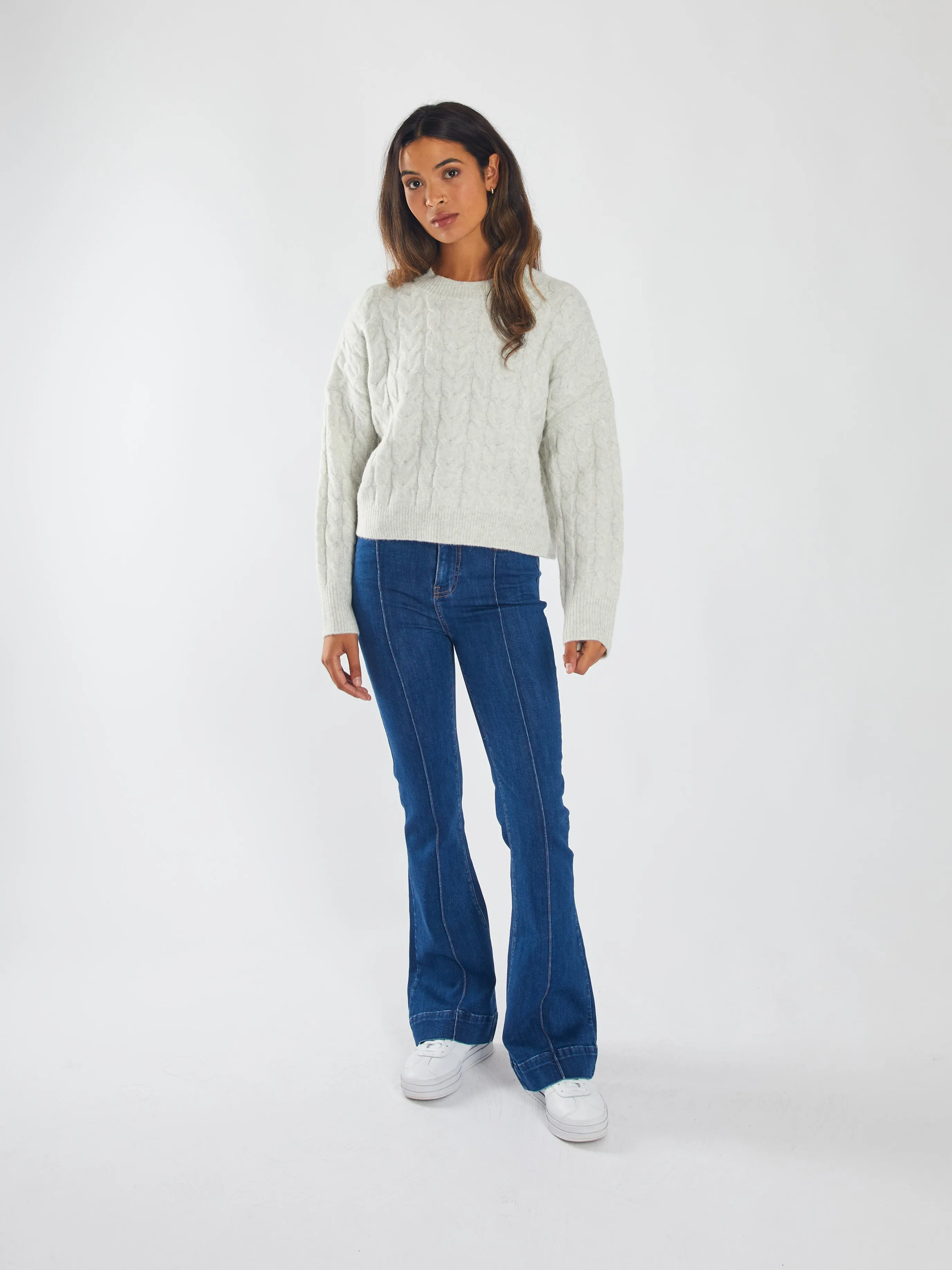 Madeline Knit Powder Grey City Casual Style