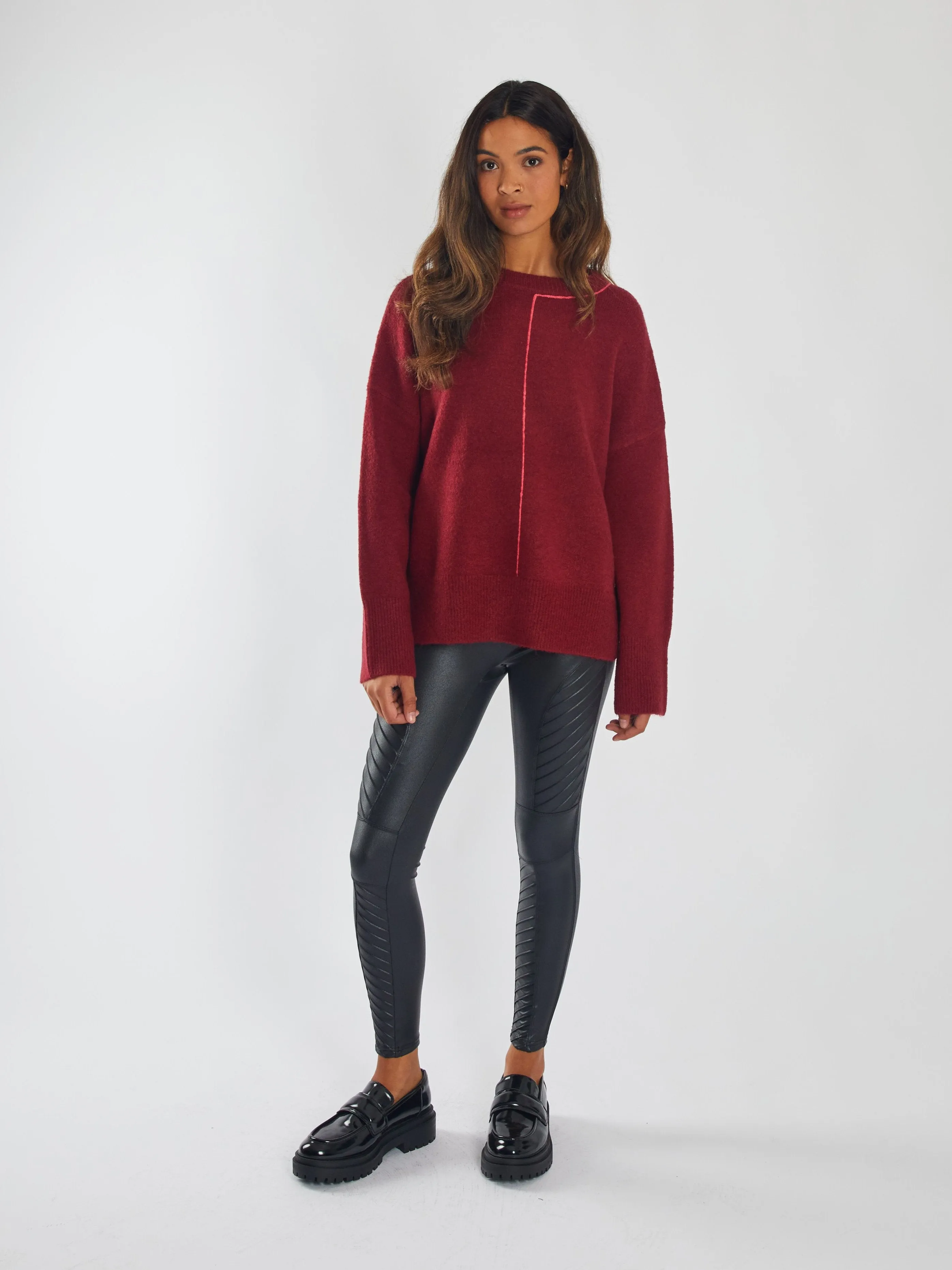 Memphis Knit Cherry Lacquer AirflowOptimized Pattern Cozy Interior Fleece