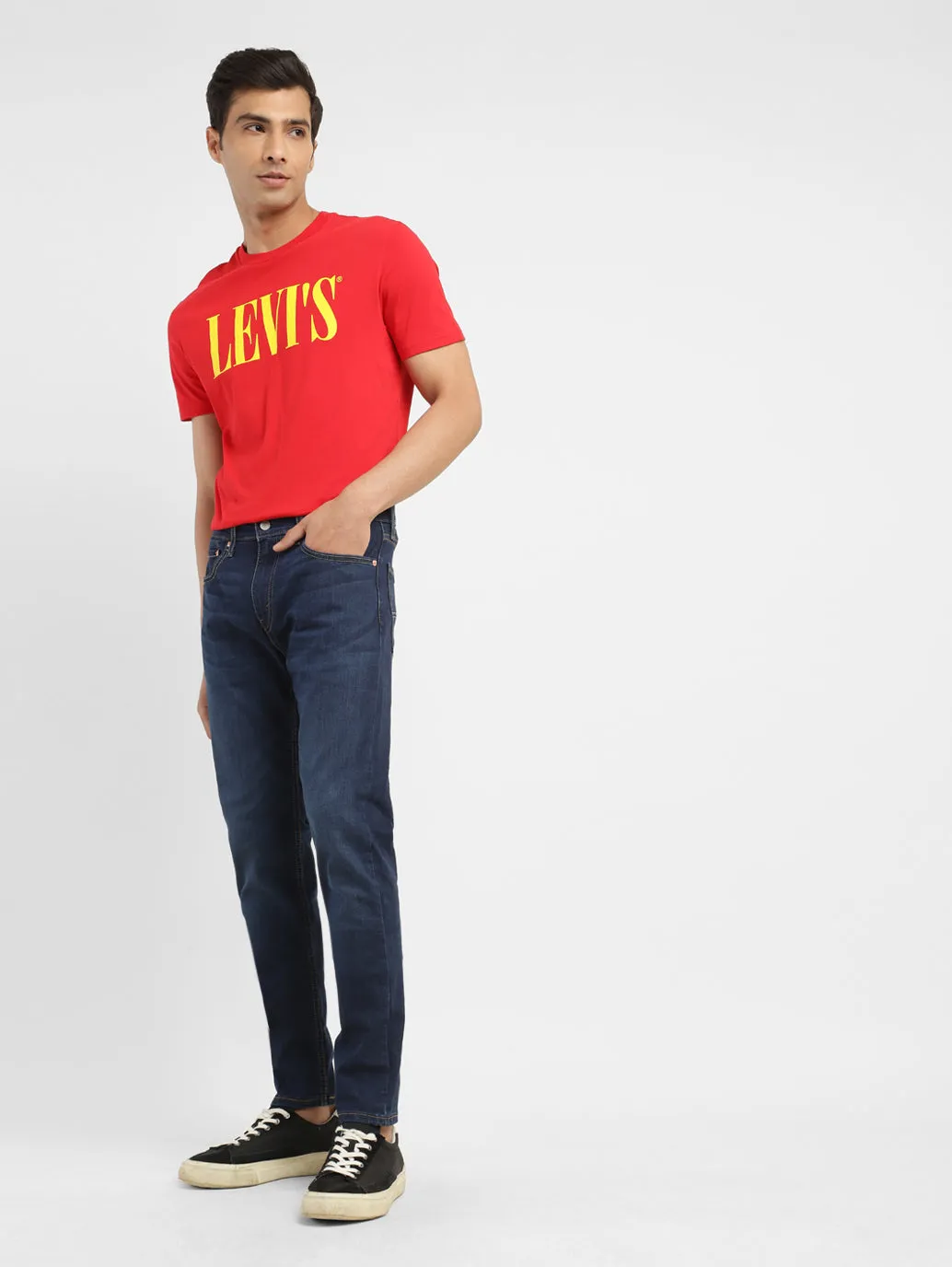 Reinforced Pockets Men's 512 Blue Slim Tapered Fit Mid Rise Jeans