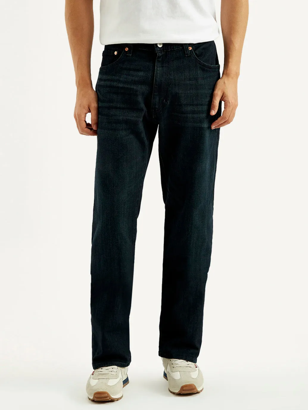 Softened Denim Material Classic Comfort Men's 555 Dark Blue Loose Fit Mid Rise Jeans