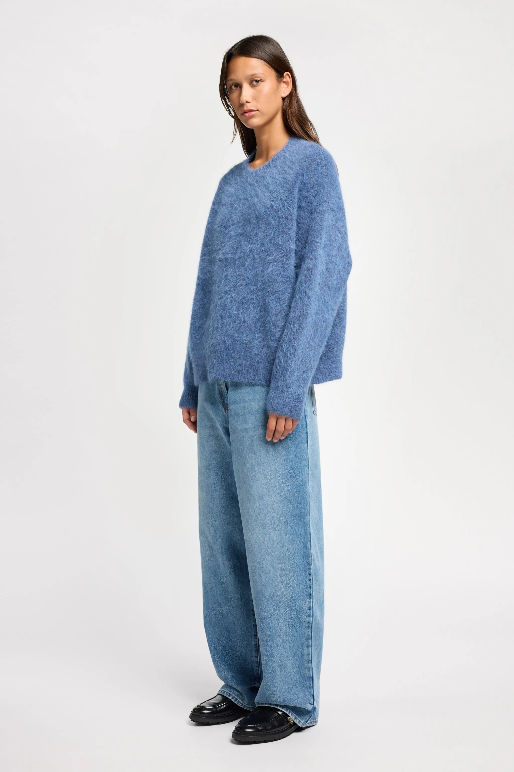FastDrying Textured Weave Plush Texture Laurel Crew Neck Knit Indigo