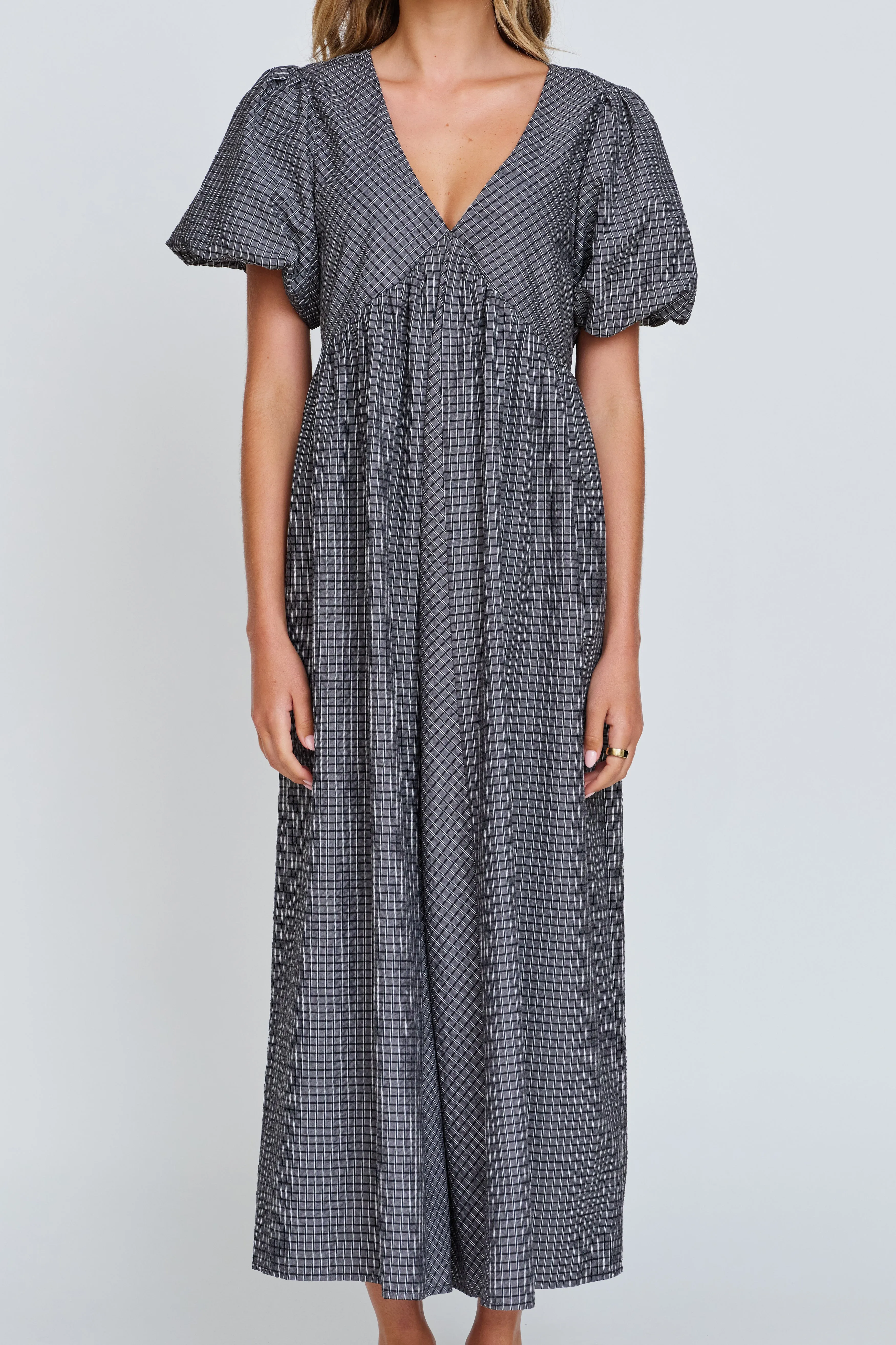 Relaxed Fit Nara Babydoll Midi Dress - Charcoal / Black