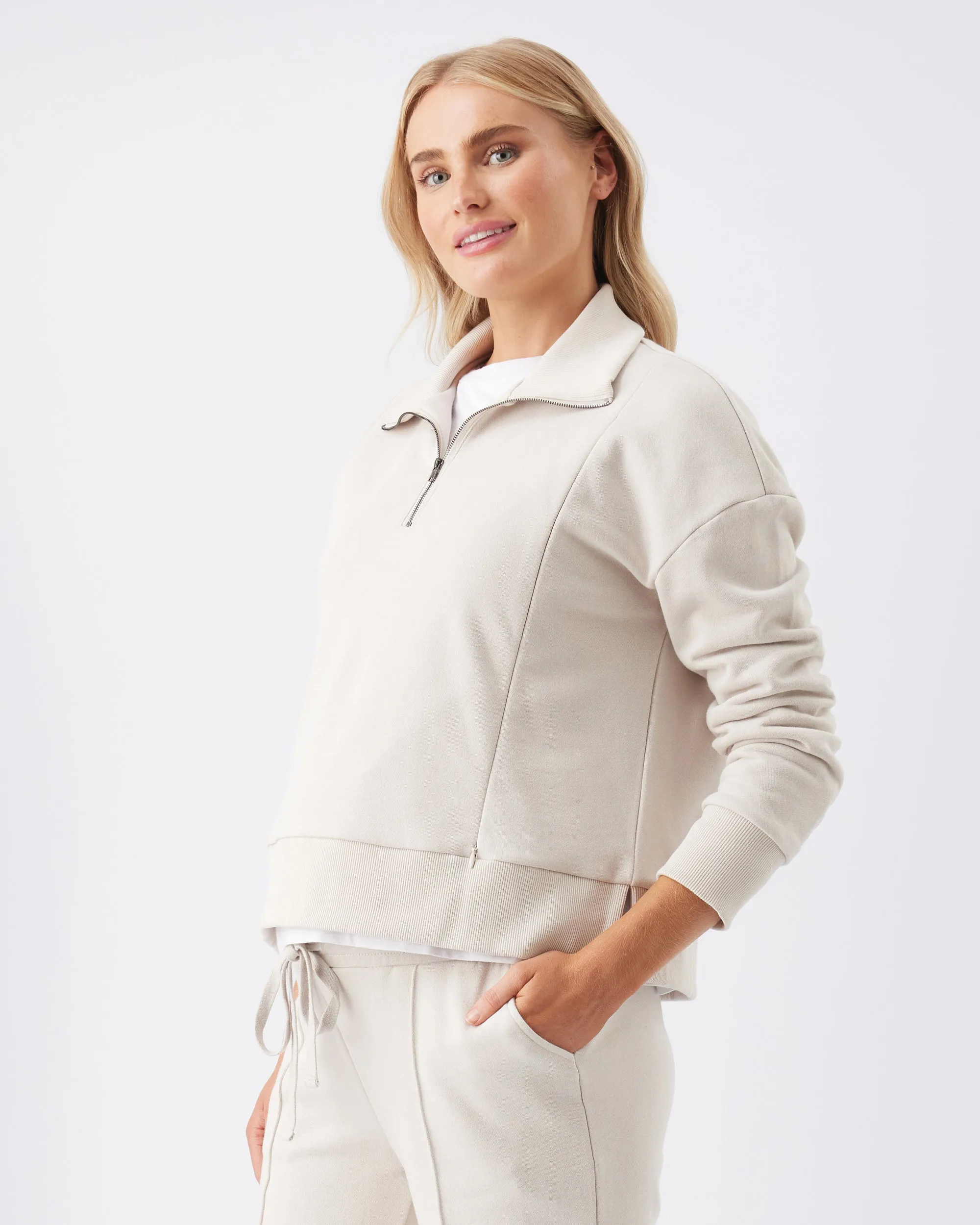 Terry Nursing Sweat Chalk Comfortable fit Functional Pockets