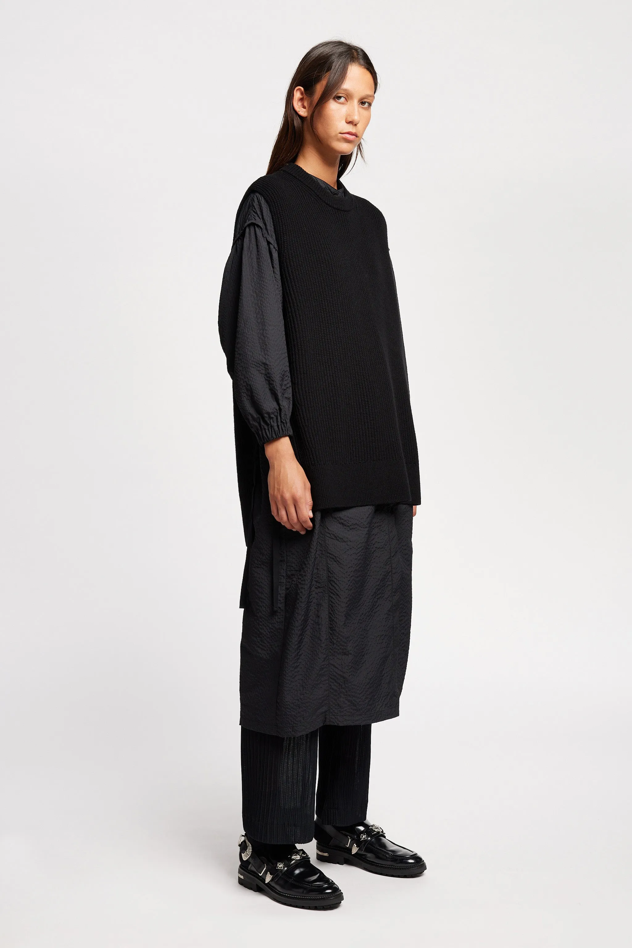 Shard Ribbed Vest Black Essential Wear