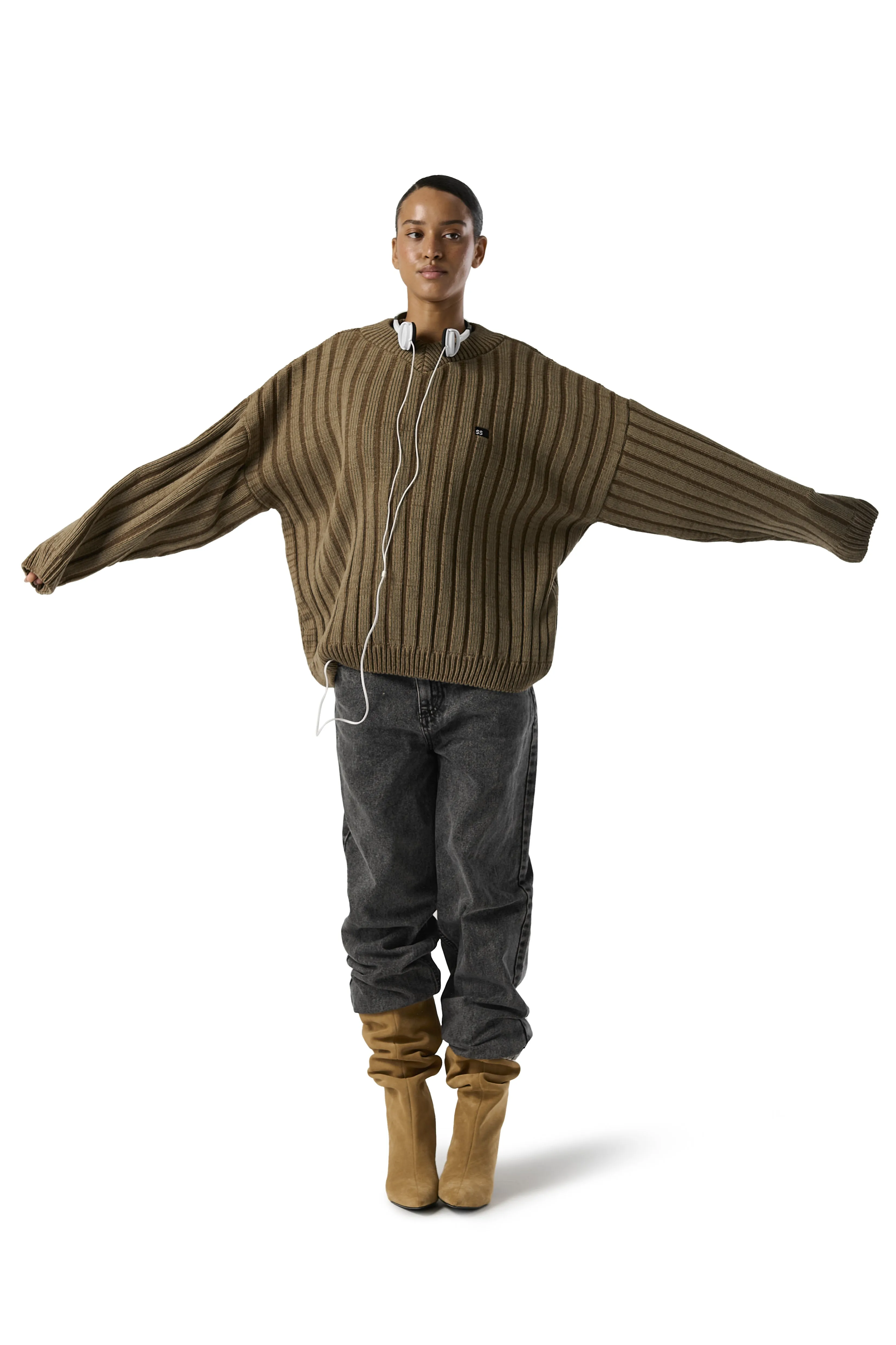 Cold Casual Outfit Papi Knit Sweater