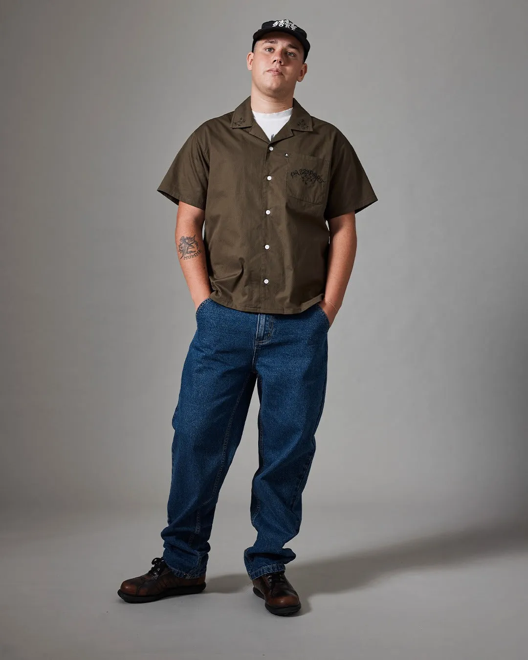 Smooth zipper closure Pass~Port Arthur Leagues Shirt - Olive