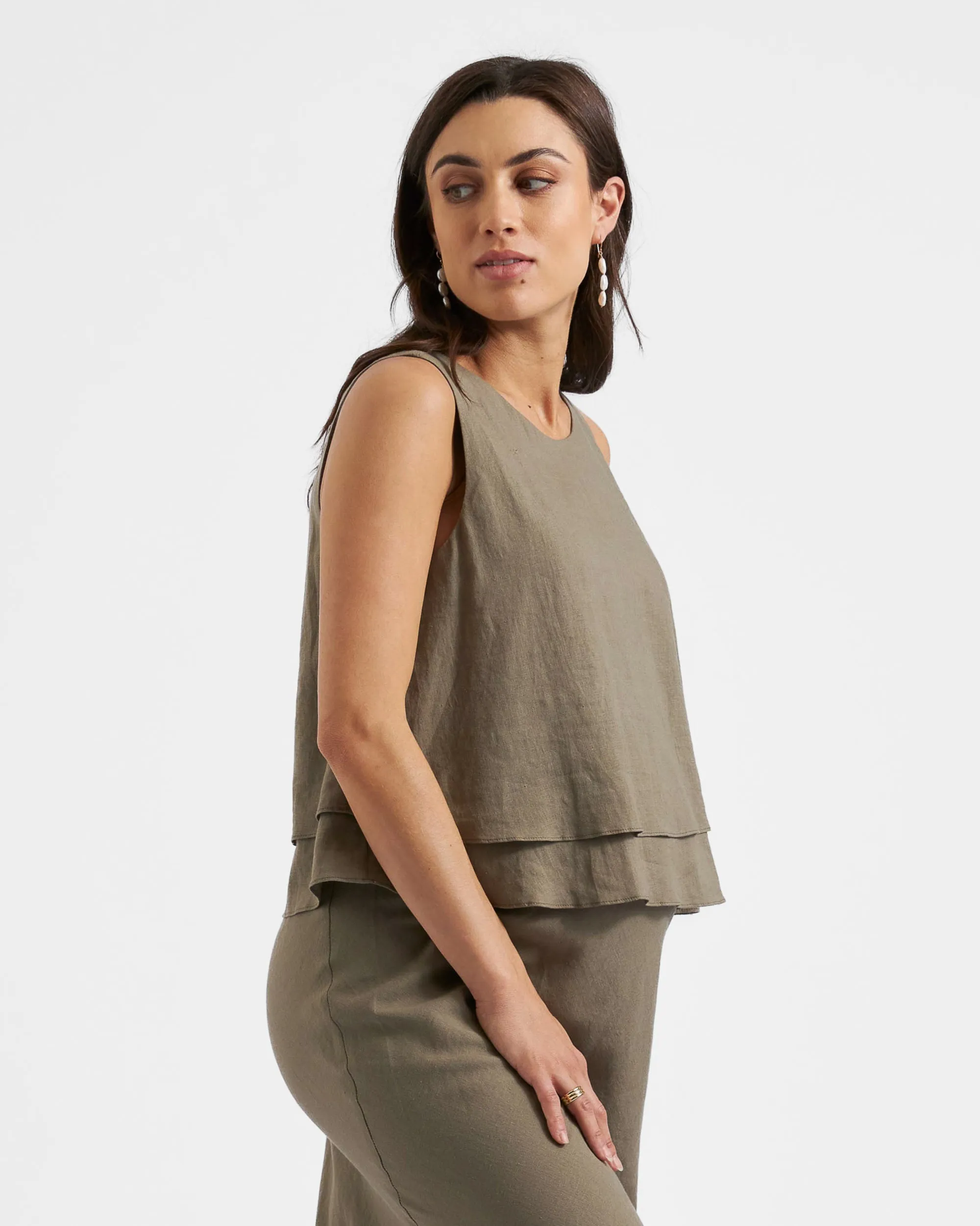 Peyton Linen Nursing Top Olive expecting mother