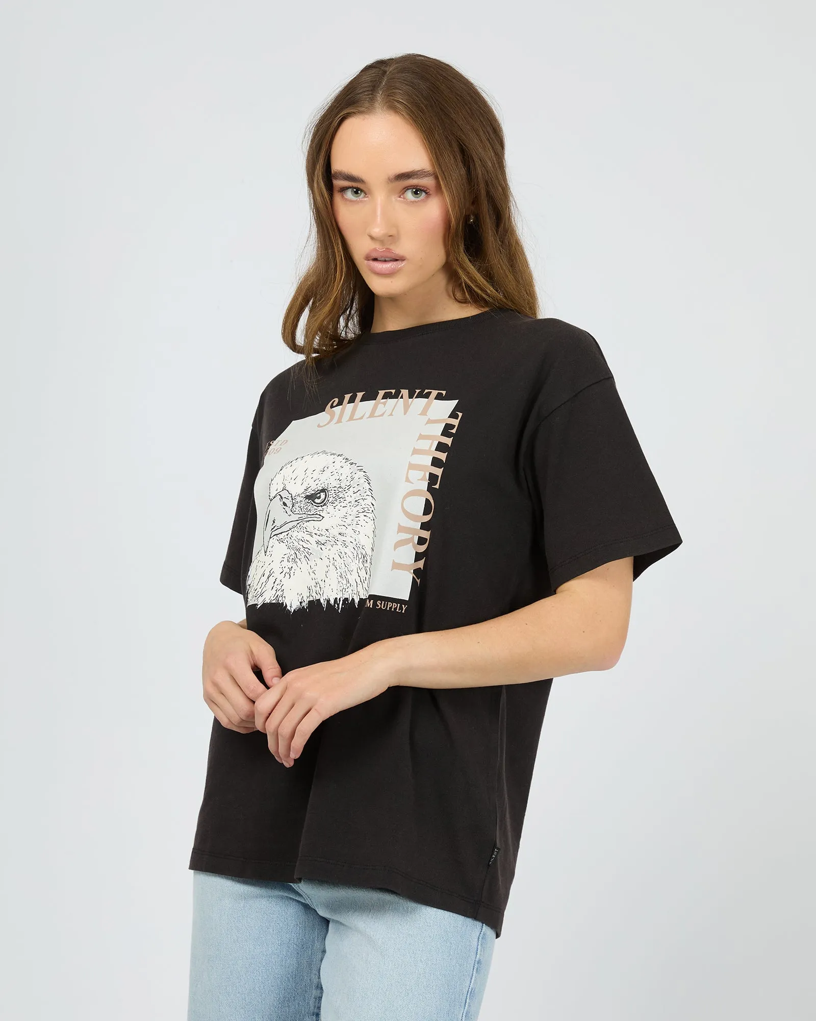 Quaint Tee Washed Black Casual Layers