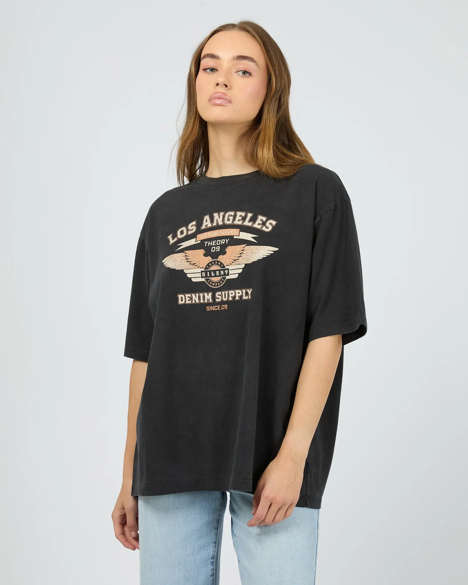 Seasonal Outfit Sophisticated Casual Supply Tee Washed Black