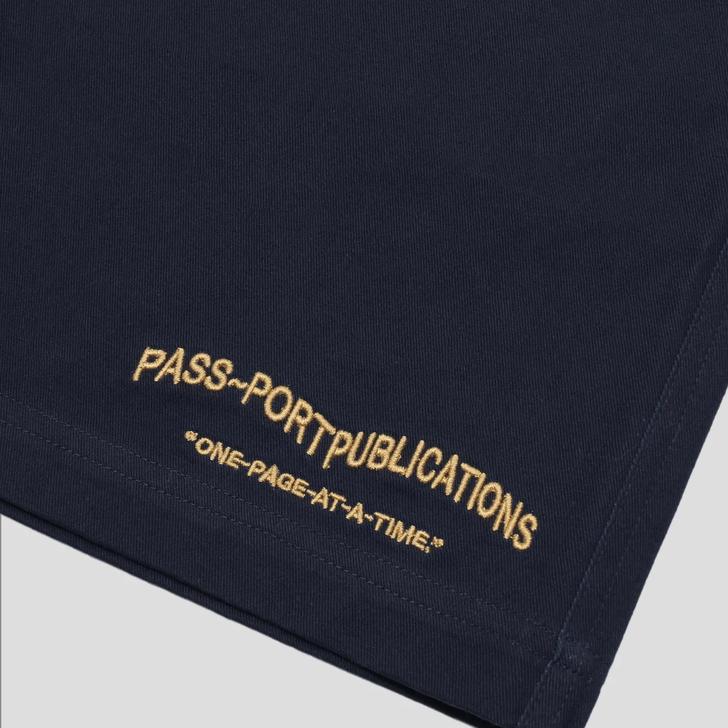 PASS~PORT "PUBLISH" SHORT NAVY Glide On Mobility Cut Tactile Feedback Loops