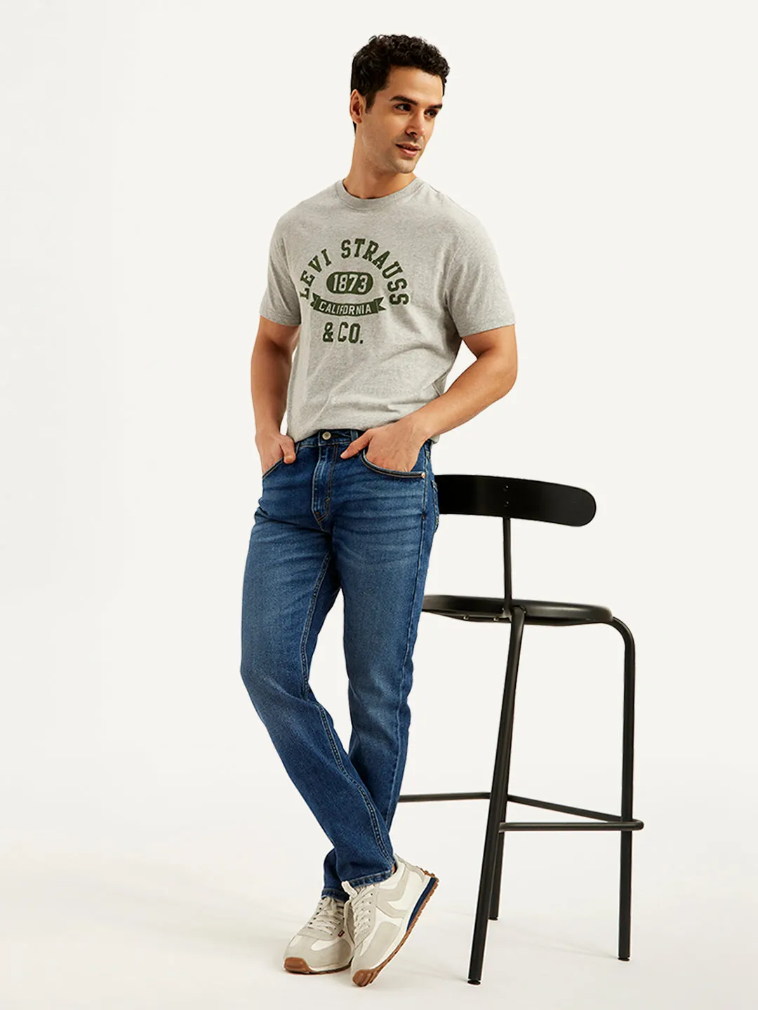 Men's 512 Blue Slim Tapered Fit Mid Rise Jeans Stretch Road Trip Brunch Outfit Neutral Piece