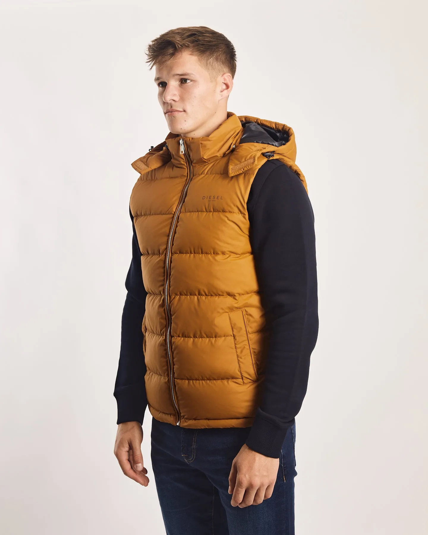 Samir Gilet Cathay Spice Shrink Resistant Treatment