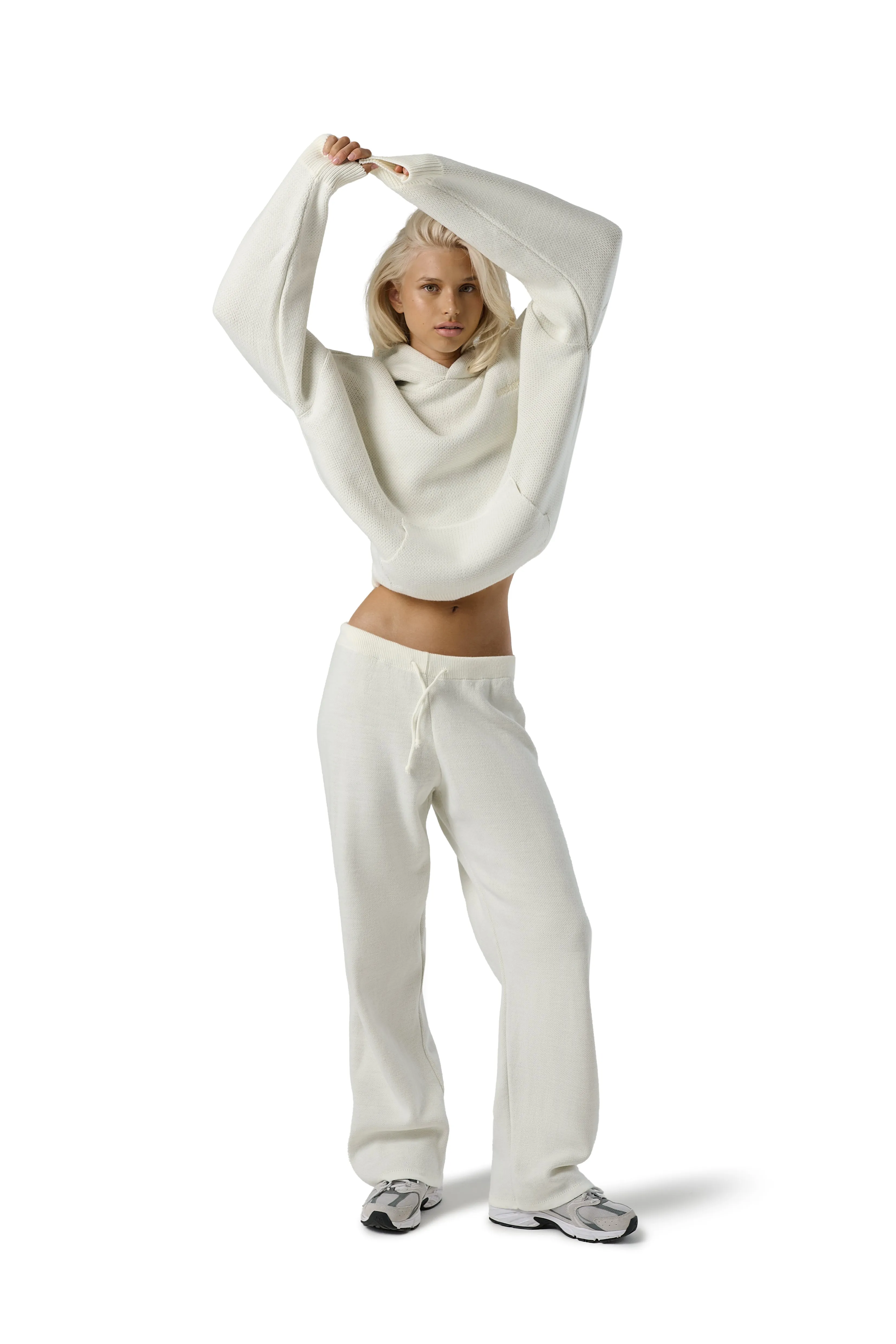 Tagless Labeling Seekers Knit Sweatpants in Wisp