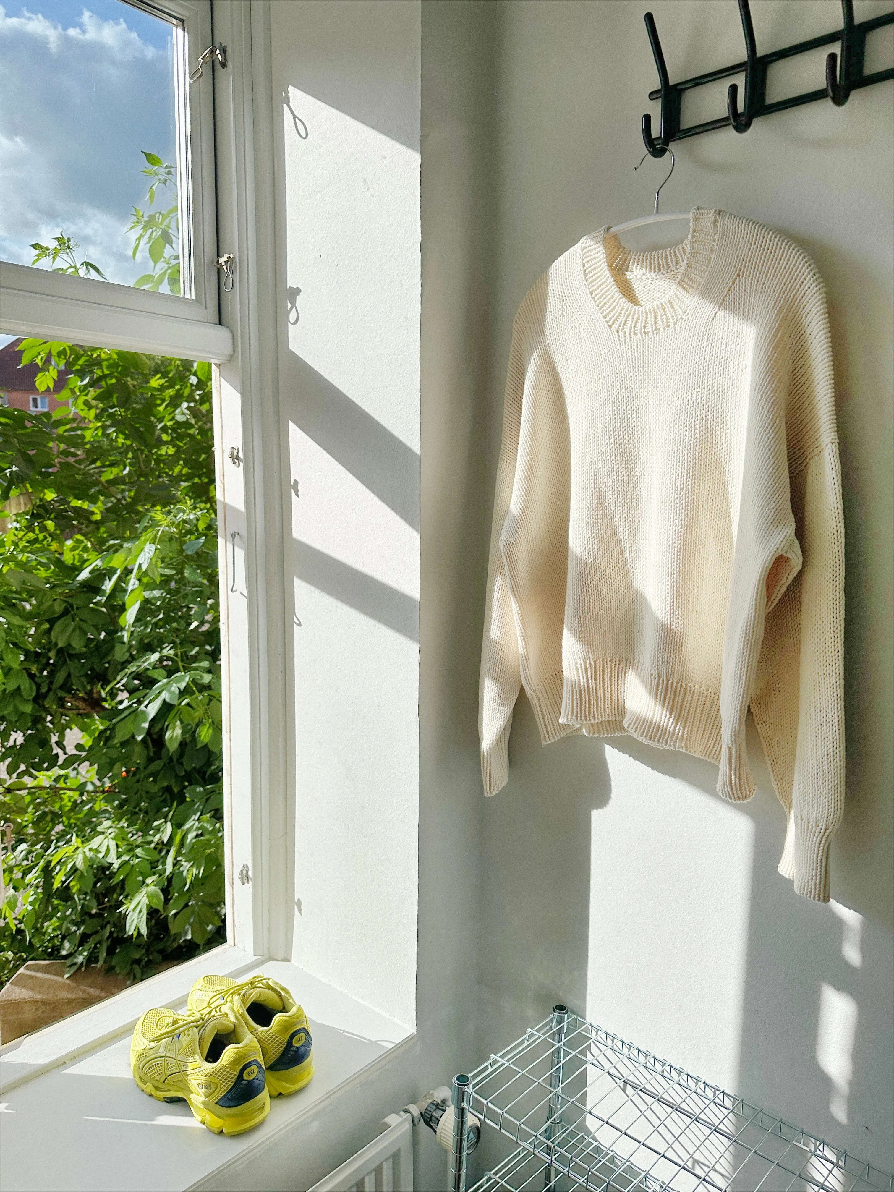 Sidewalk Jumper HighElastic Recovery