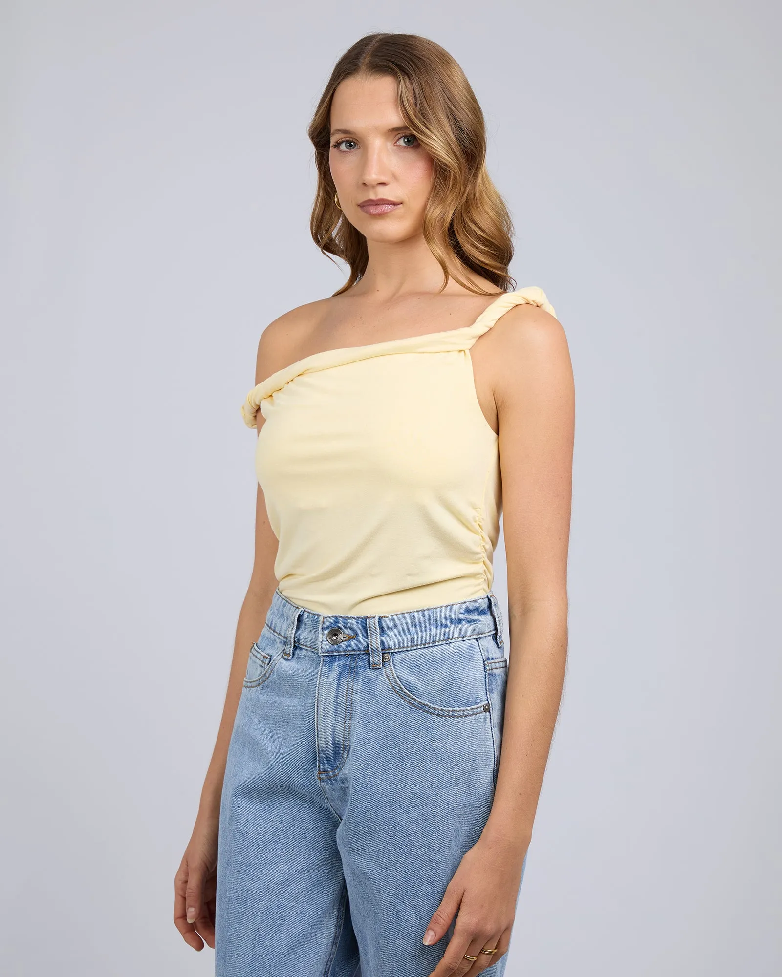 Sport Fit Sustainable Material Blend Evie Twist Tank Lemon