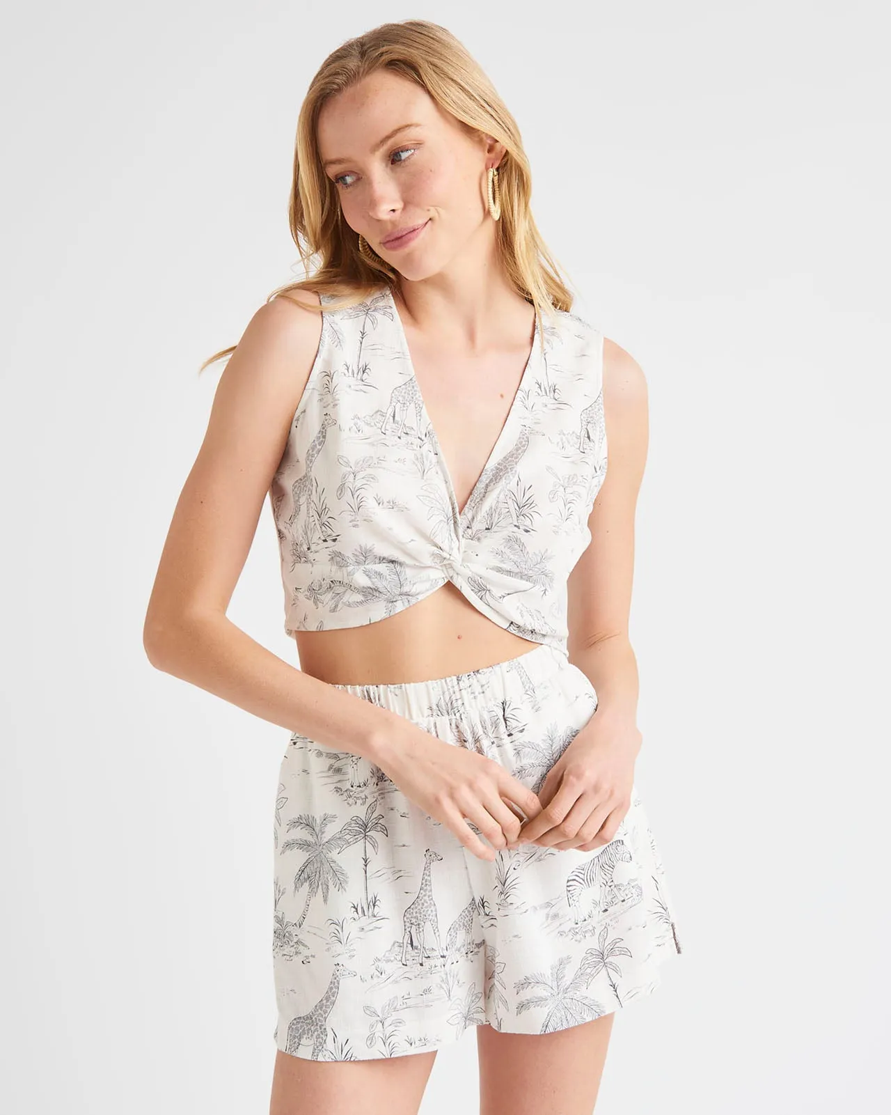 Streetwear attitude Modern Simplicity Nyla Twist Crop Tank