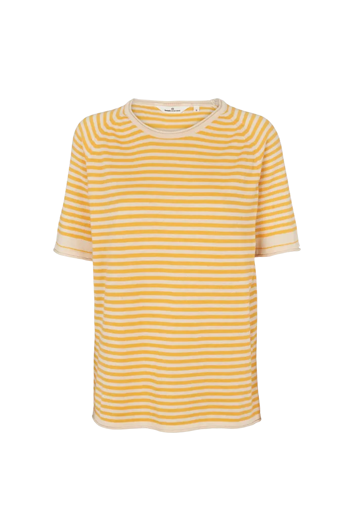 Soya SS Mini Stripe - Birch / Artisans Gold Wrinkle Resistant Autumn favorite