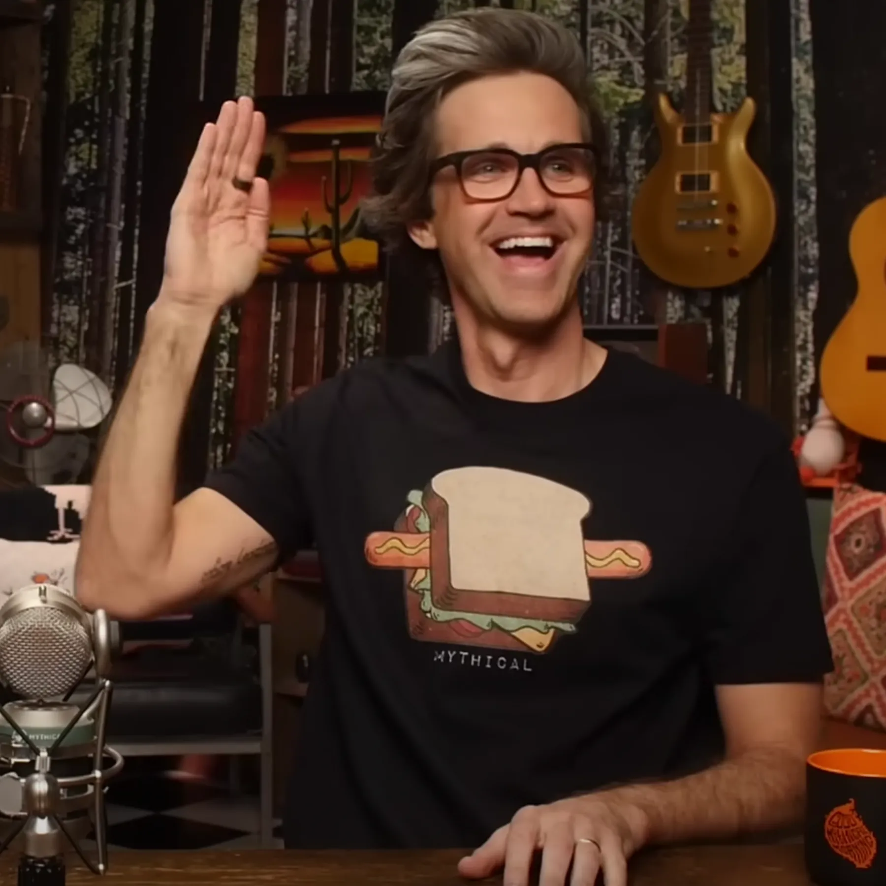 Casual Look A Hot Dog Is A Sandwich Logo Tee