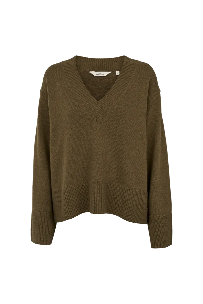 Cady V. Neck - Desert palm Casual Draping ShrinkageResistant Weave