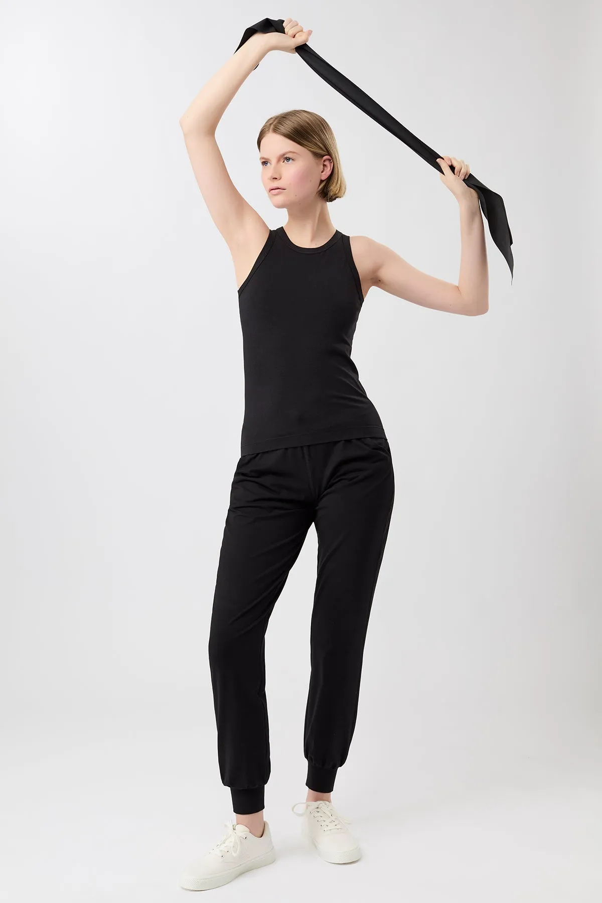 The N.Y. Pants - Black Perfect Movement