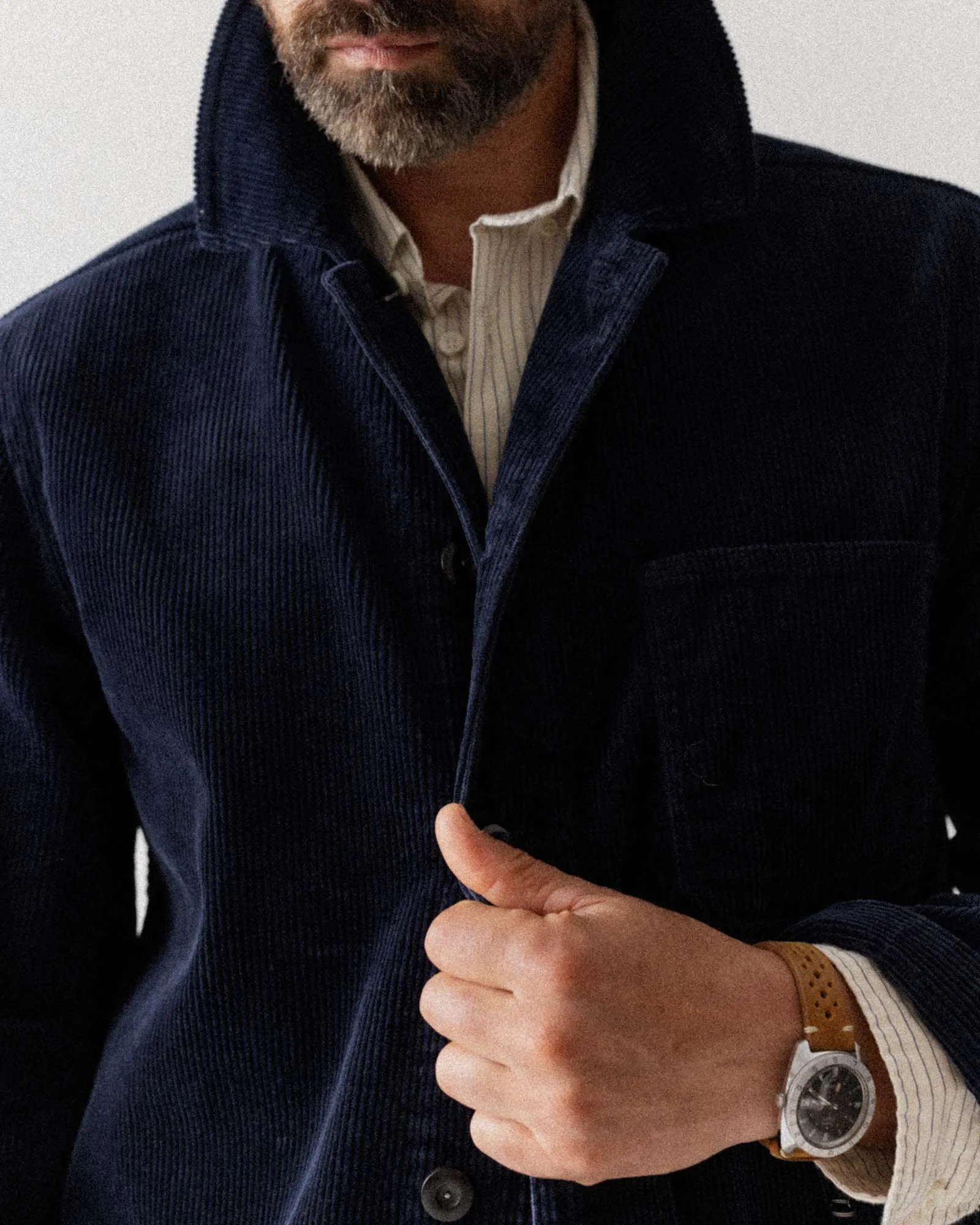 The Ojai Jacket in Dark Navy Corduroy Noise Reduced Fabrics