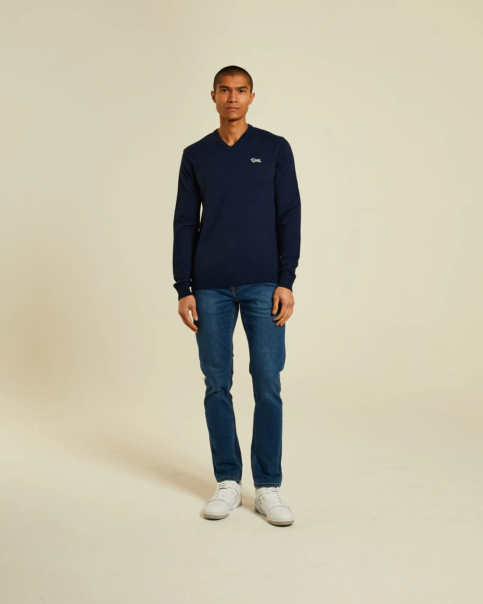 Seasonless Style Tony V Neck Eclipse Blue Mel