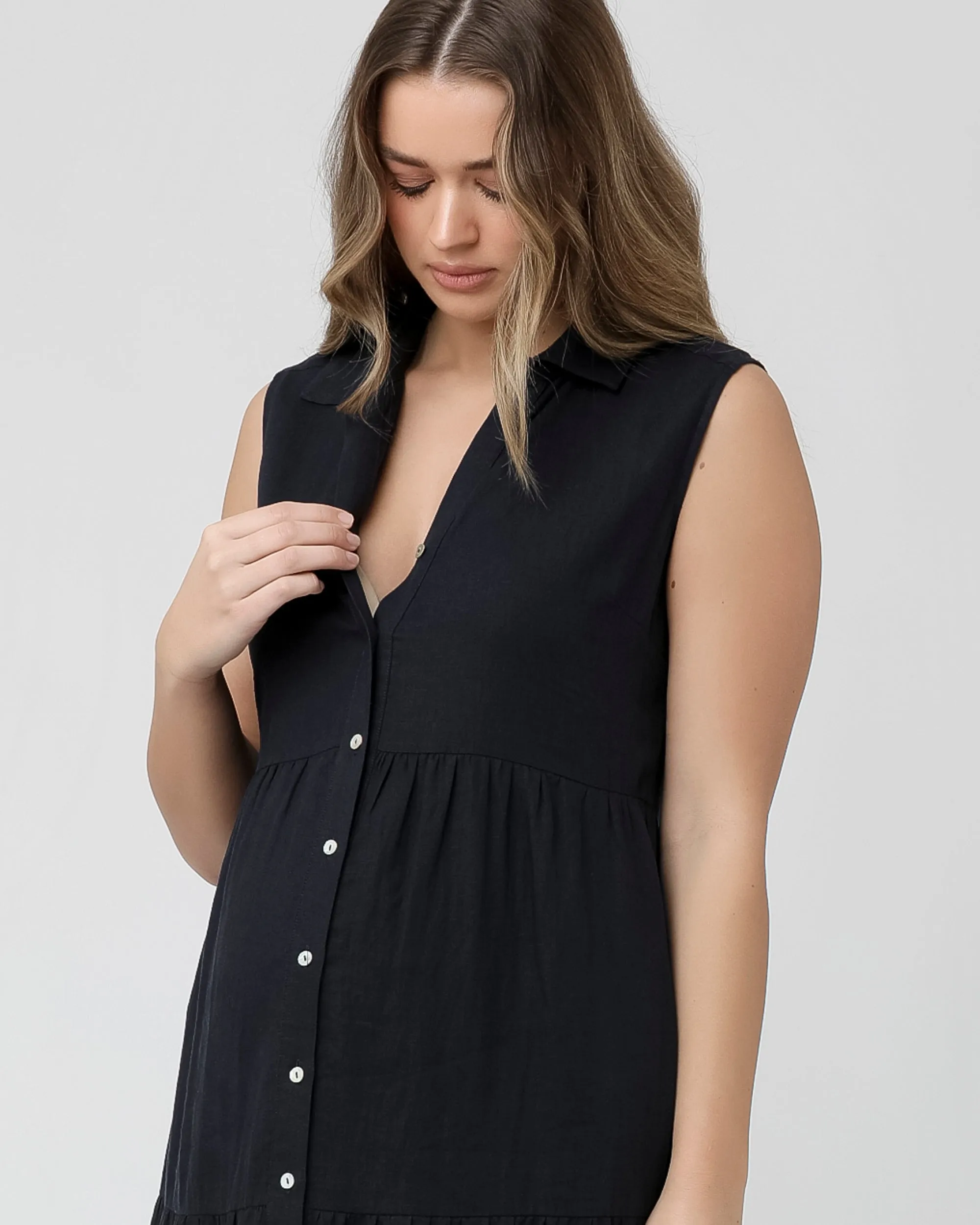 pregnancy chic Tracy Tiered Linen Dress Navy