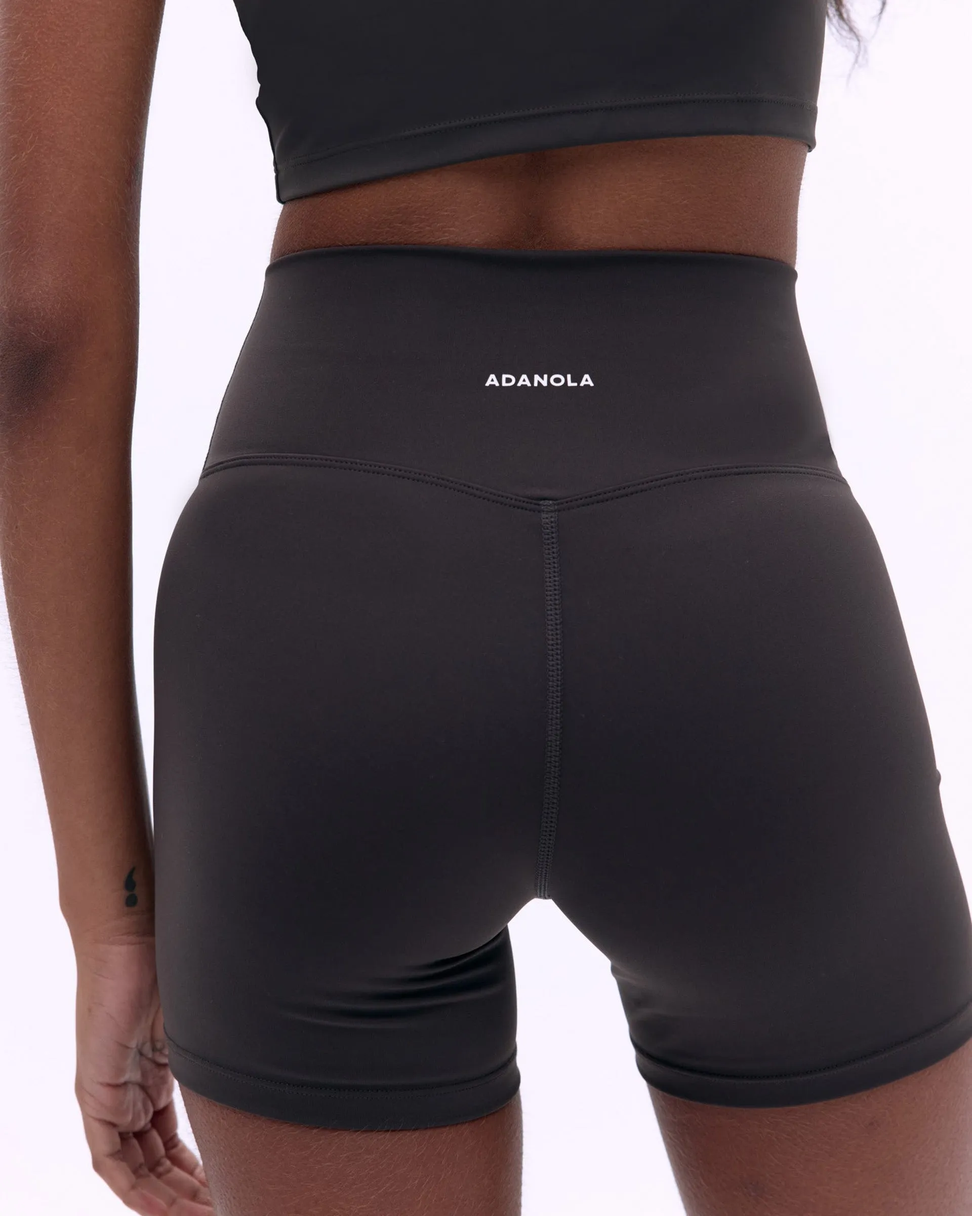 Ultimate Ultra Crop Short - Coffee Bean Active Performance