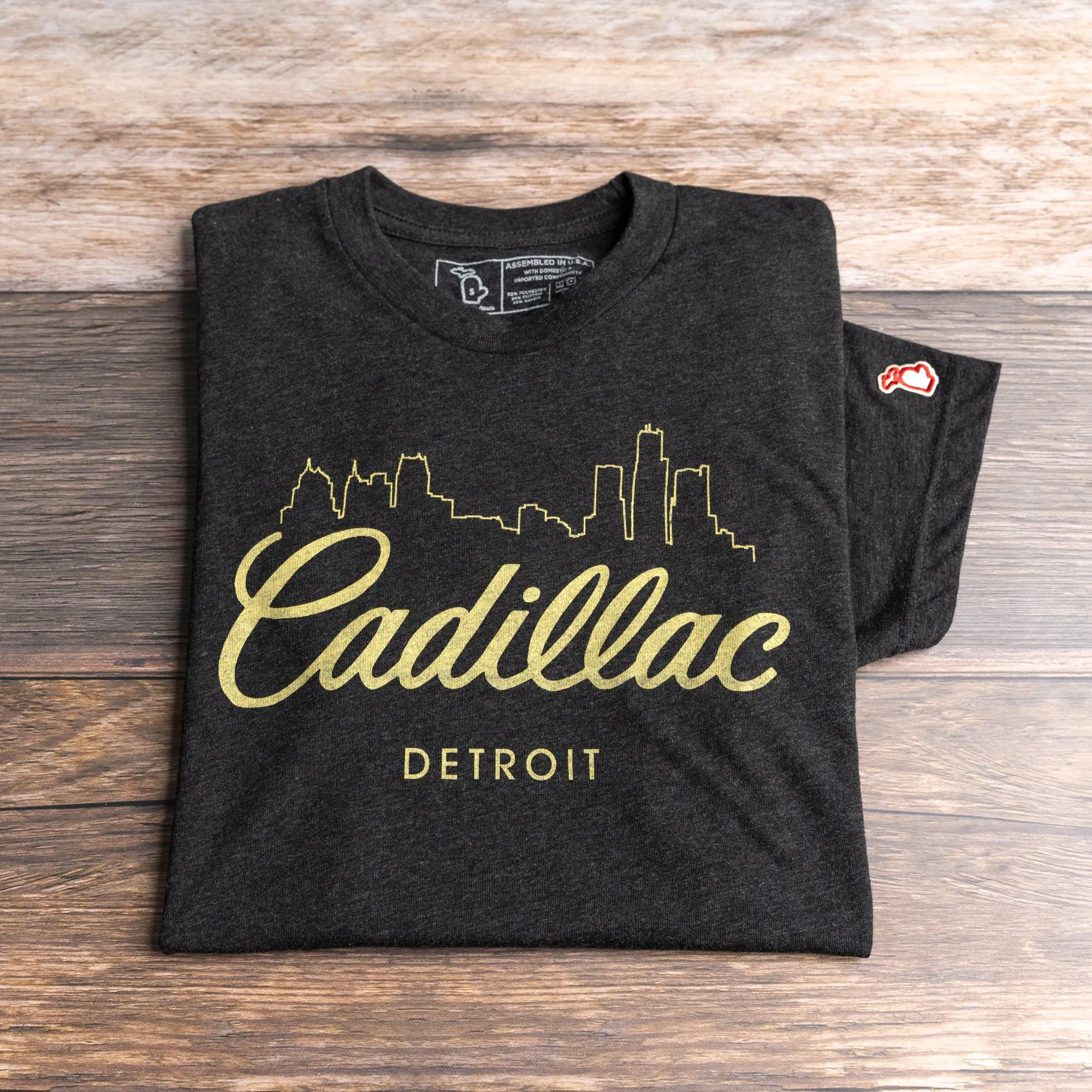 GM - CADILLAC DETROIT SKYLINE (UNISEX) Popular