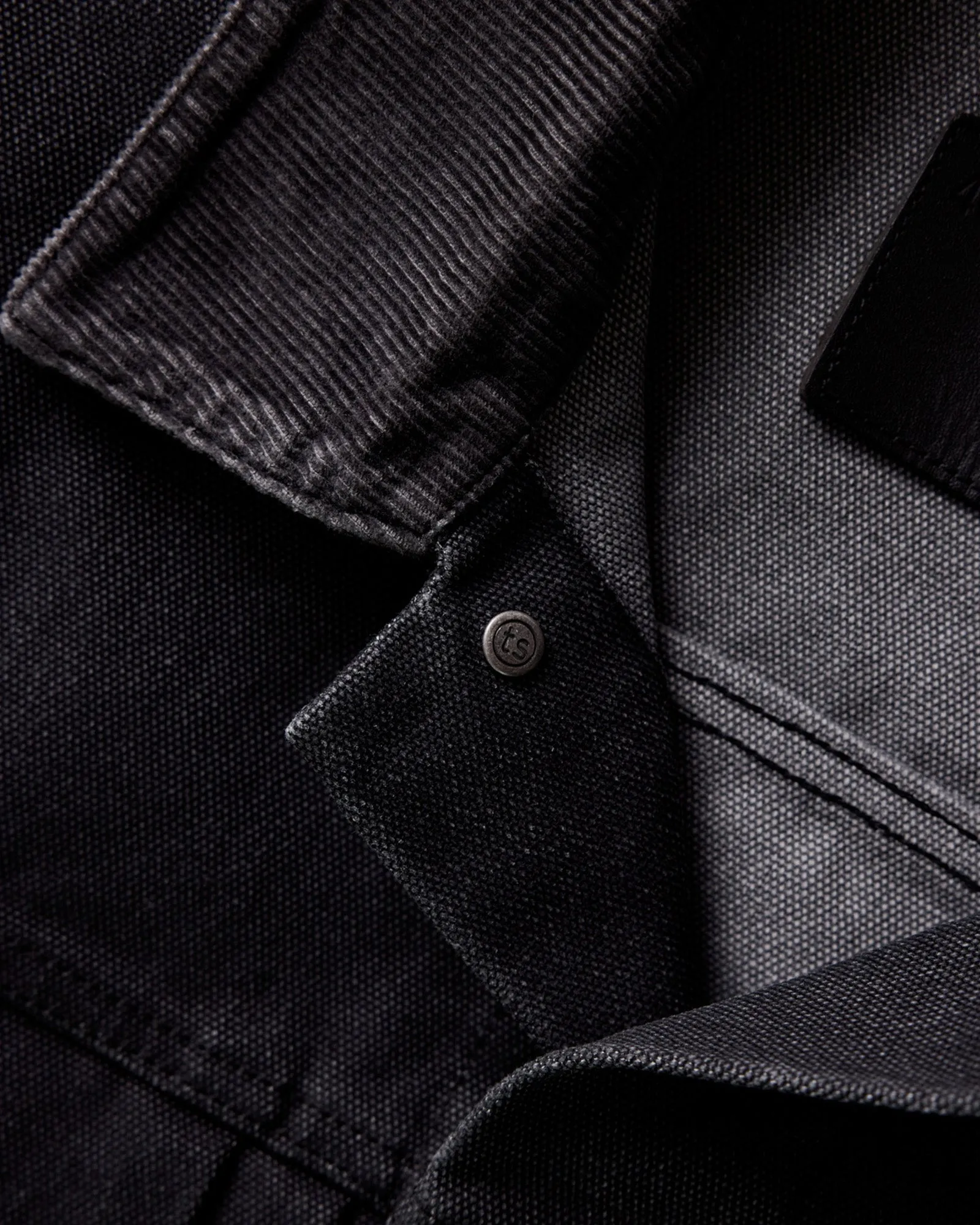 MultiPocket Configuration The Ryder Jacket in Coal Chipped Canvas